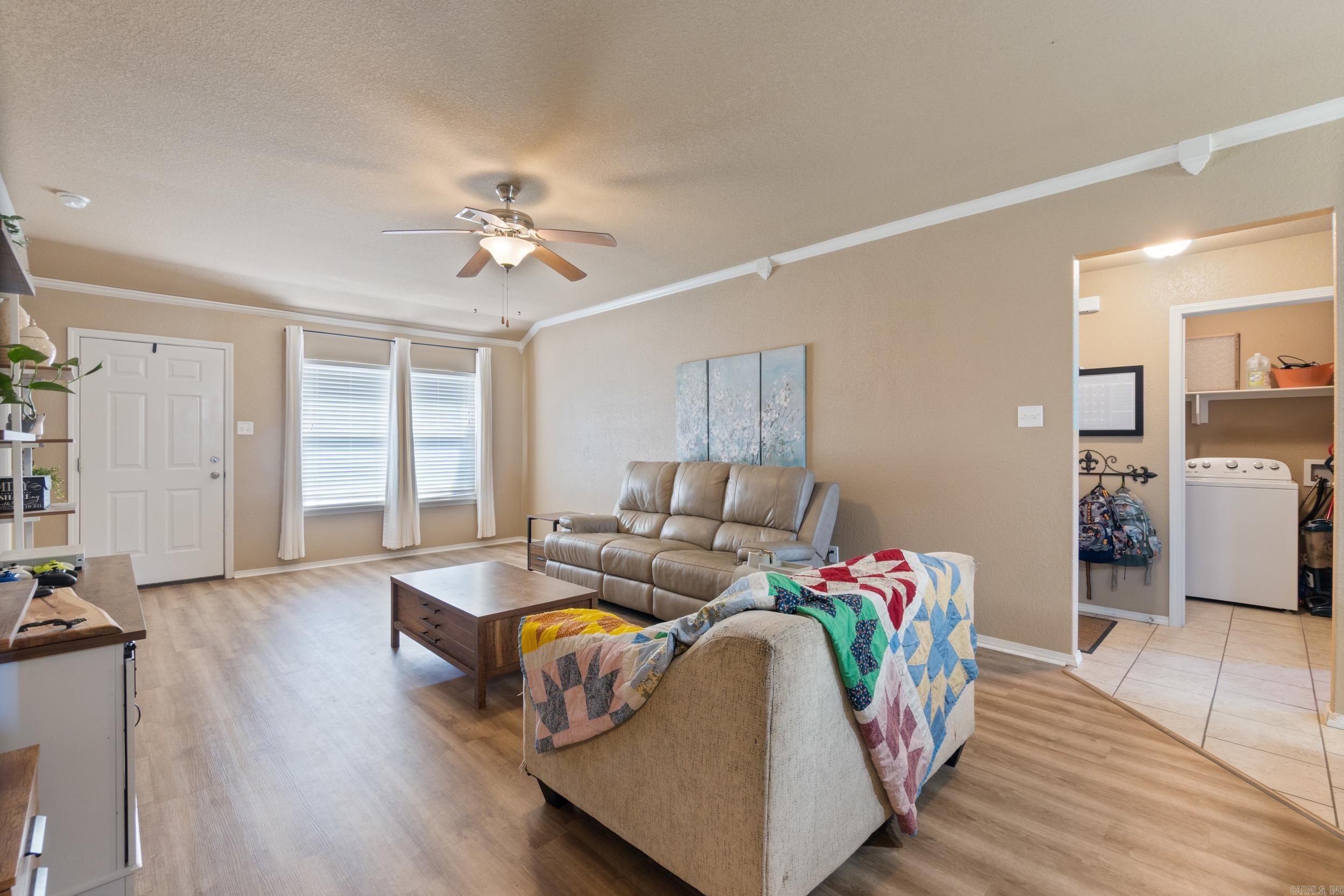 14  Dunwood  Greenbrier, AR