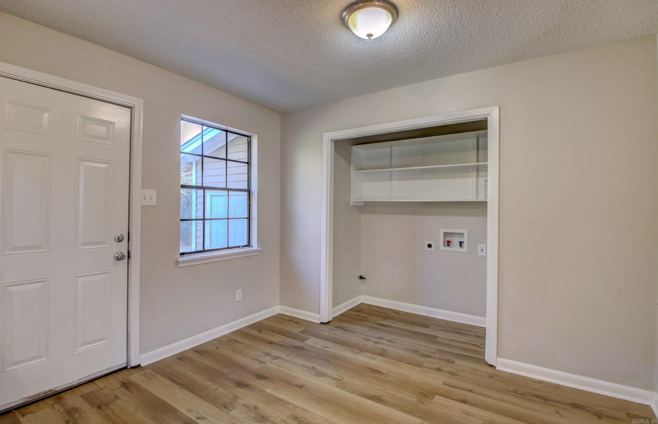 216 S JP Wright Loop  Jacksonville, AR