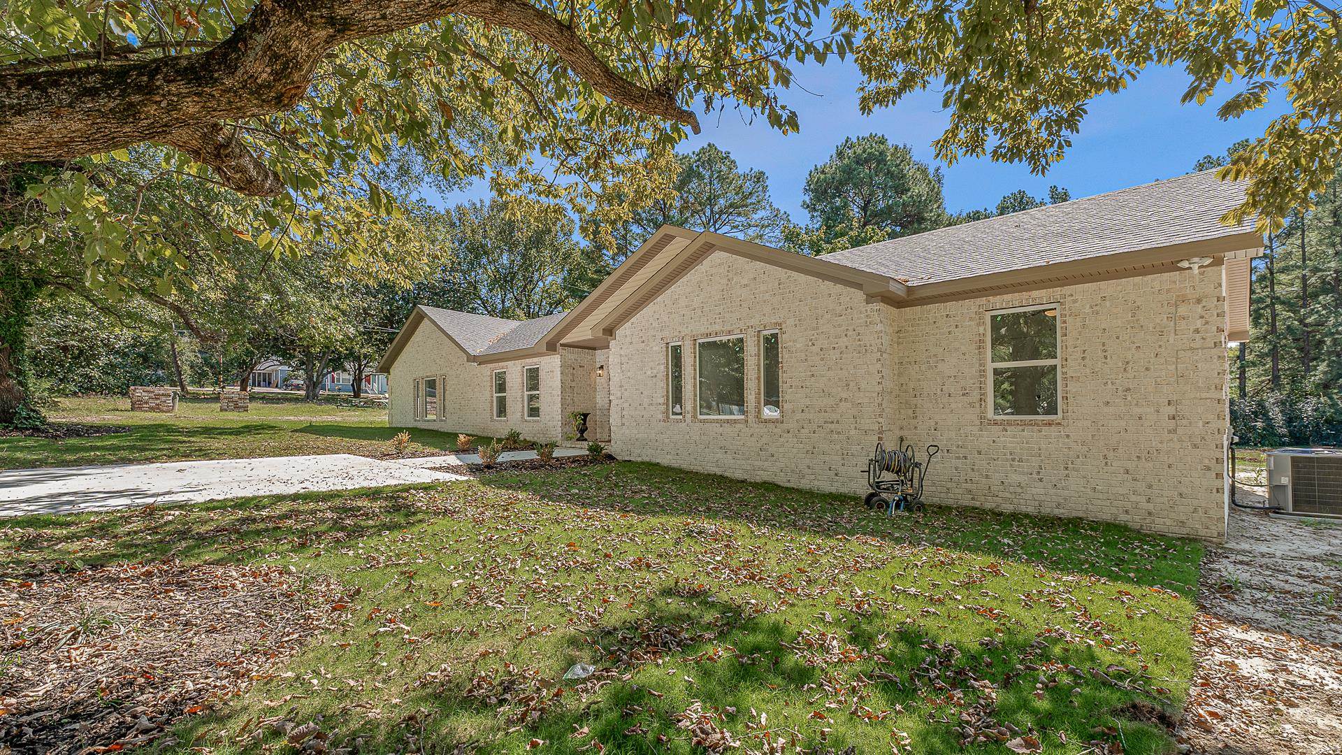 301 E Griffin Street Harrisburg, AR 72432