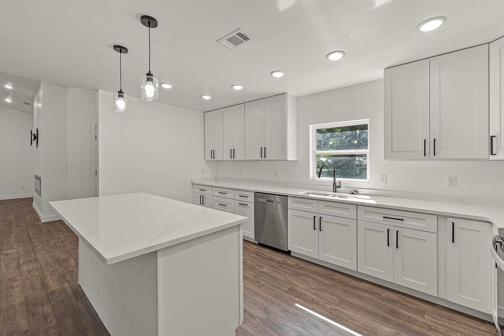 301 E Griffin Street Harrisburg, AR 72432