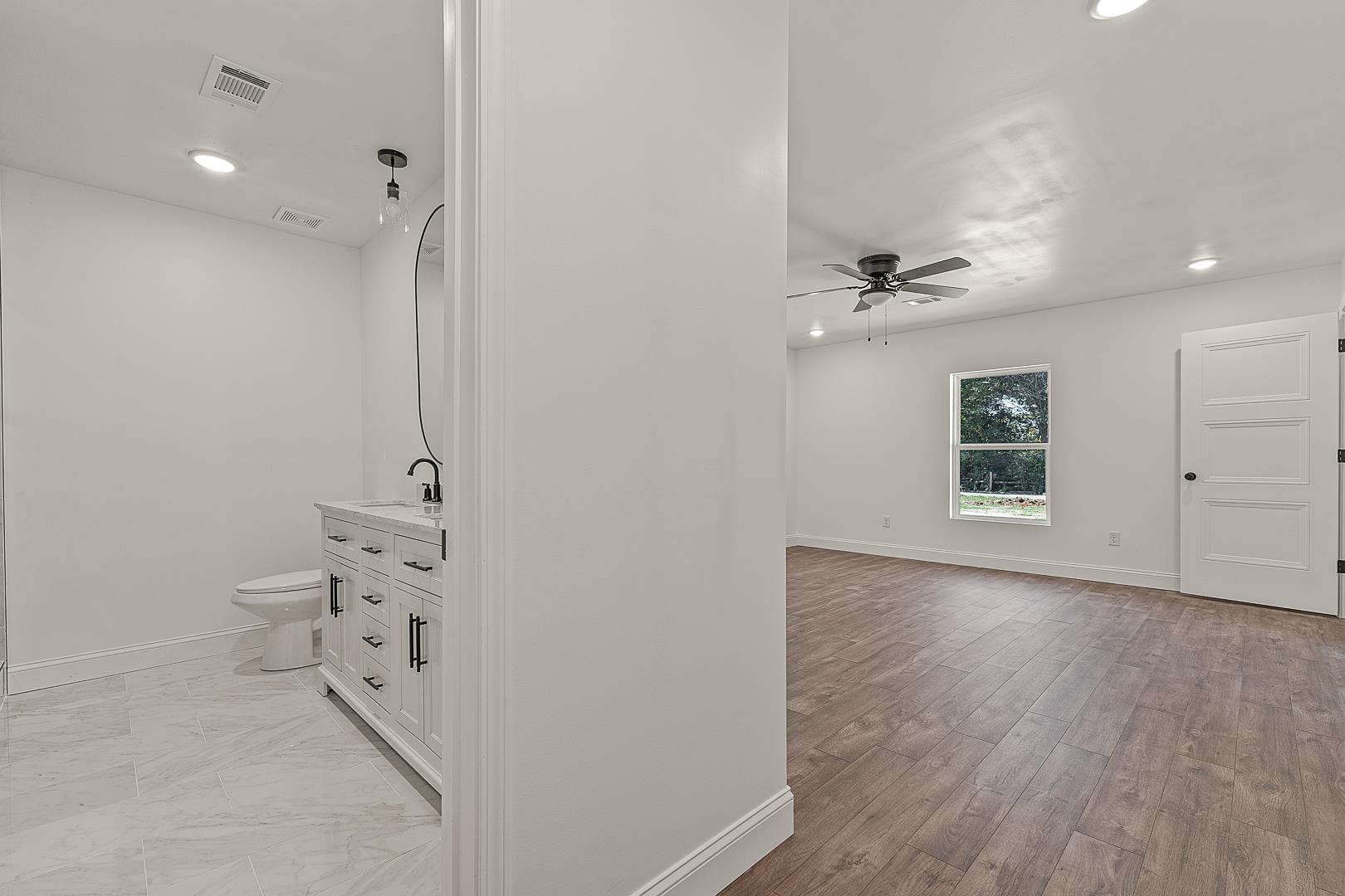 301 E Griffin Street Harrisburg, AR 72432