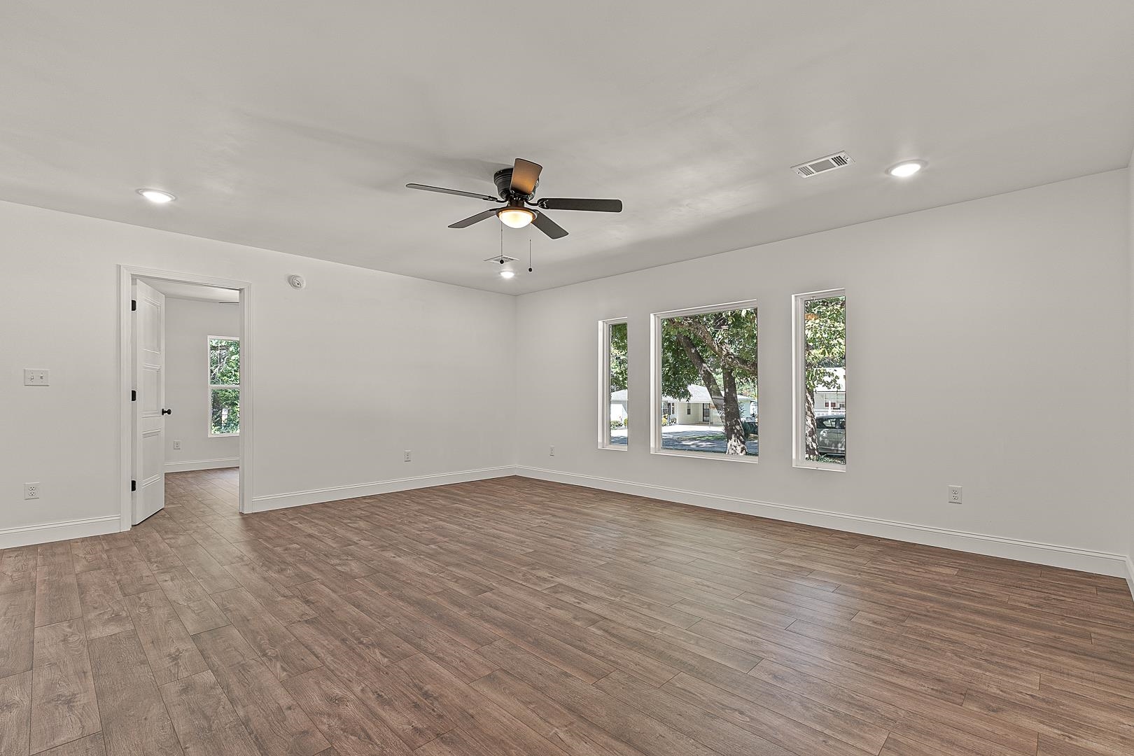 301 E Griffin Street Harrisburg, AR 72432