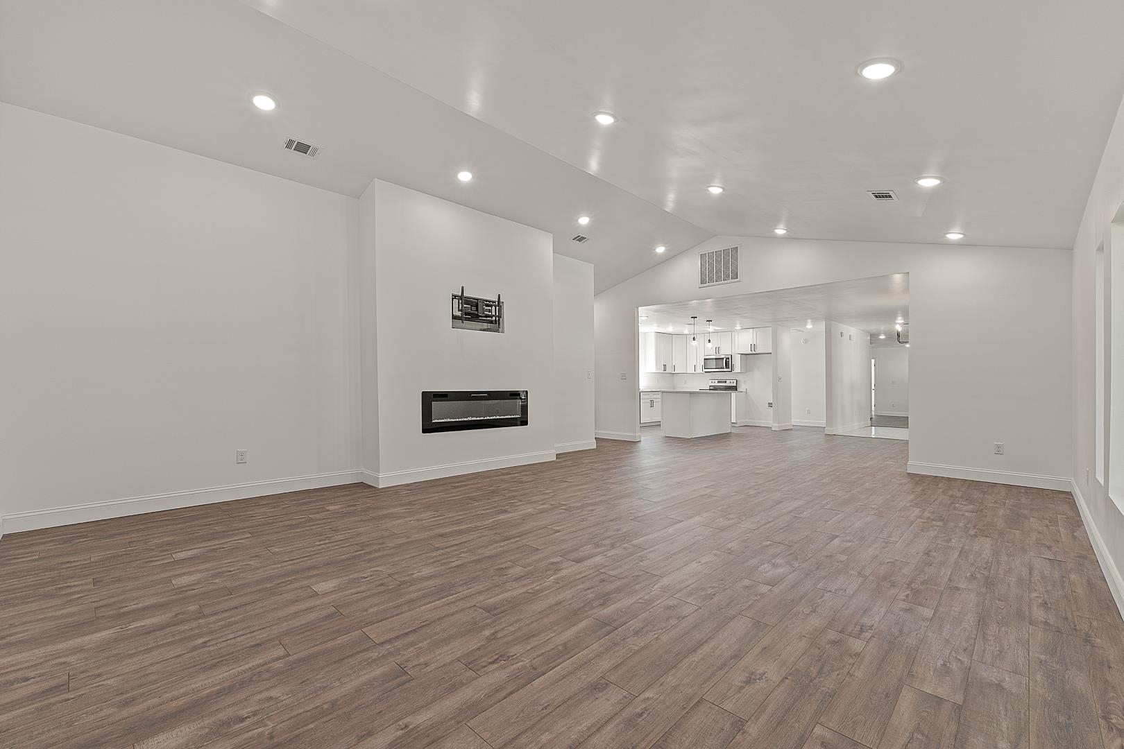 301 E Griffin Street Harrisburg, AR 72432