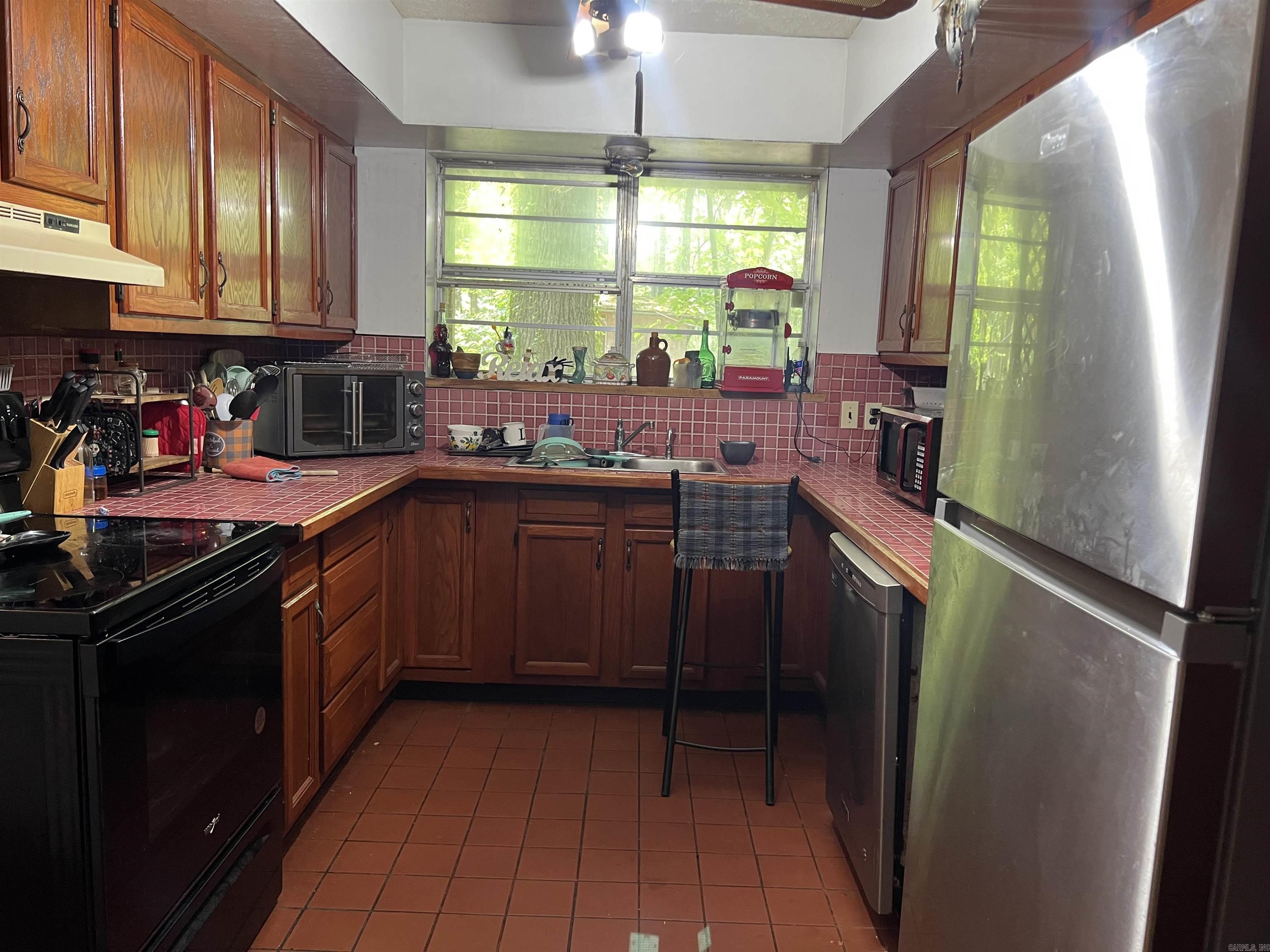 1107  Katie Lane  White Hall, AR