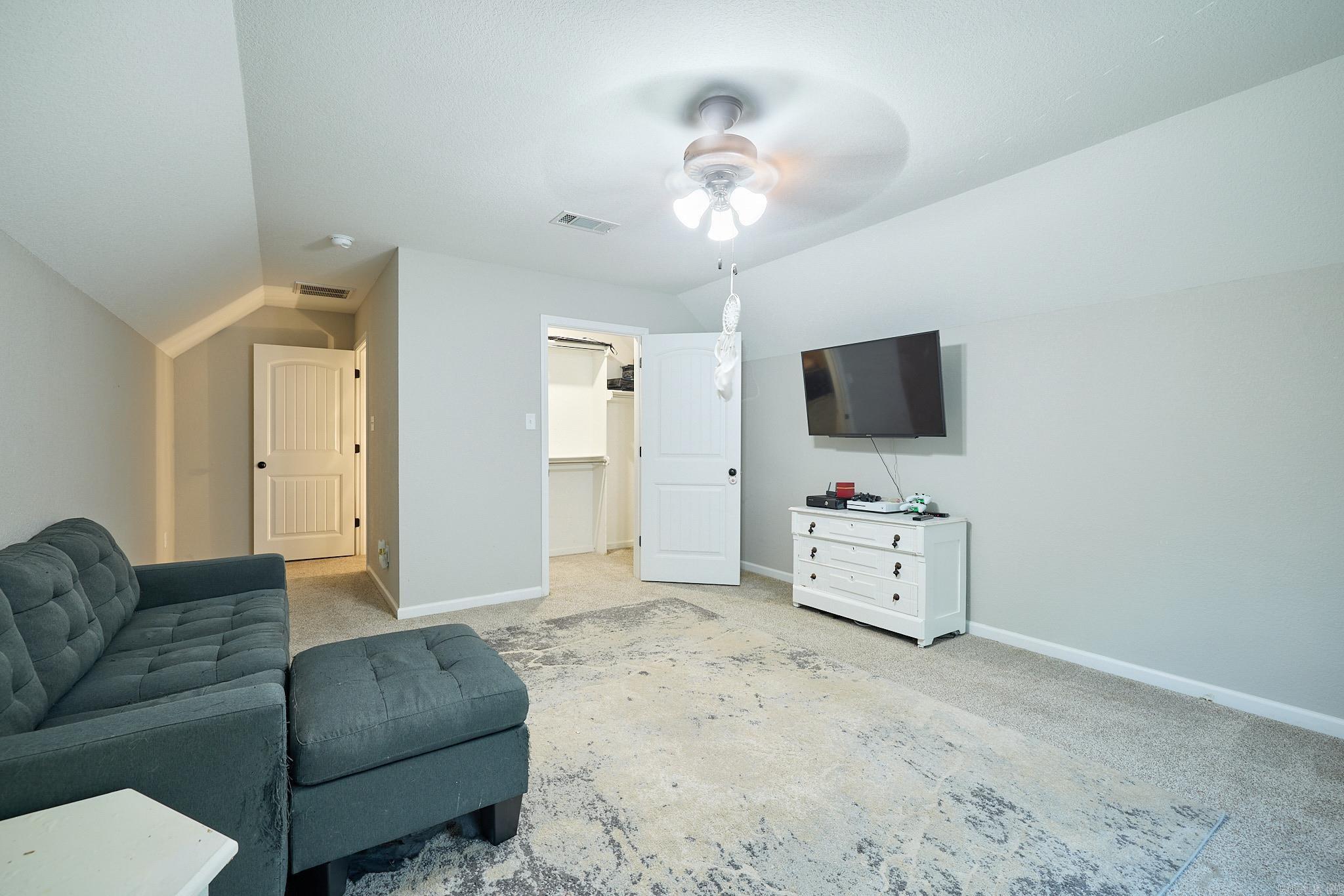 15983 E MILLER SARDIS RD  Bauxite, AR