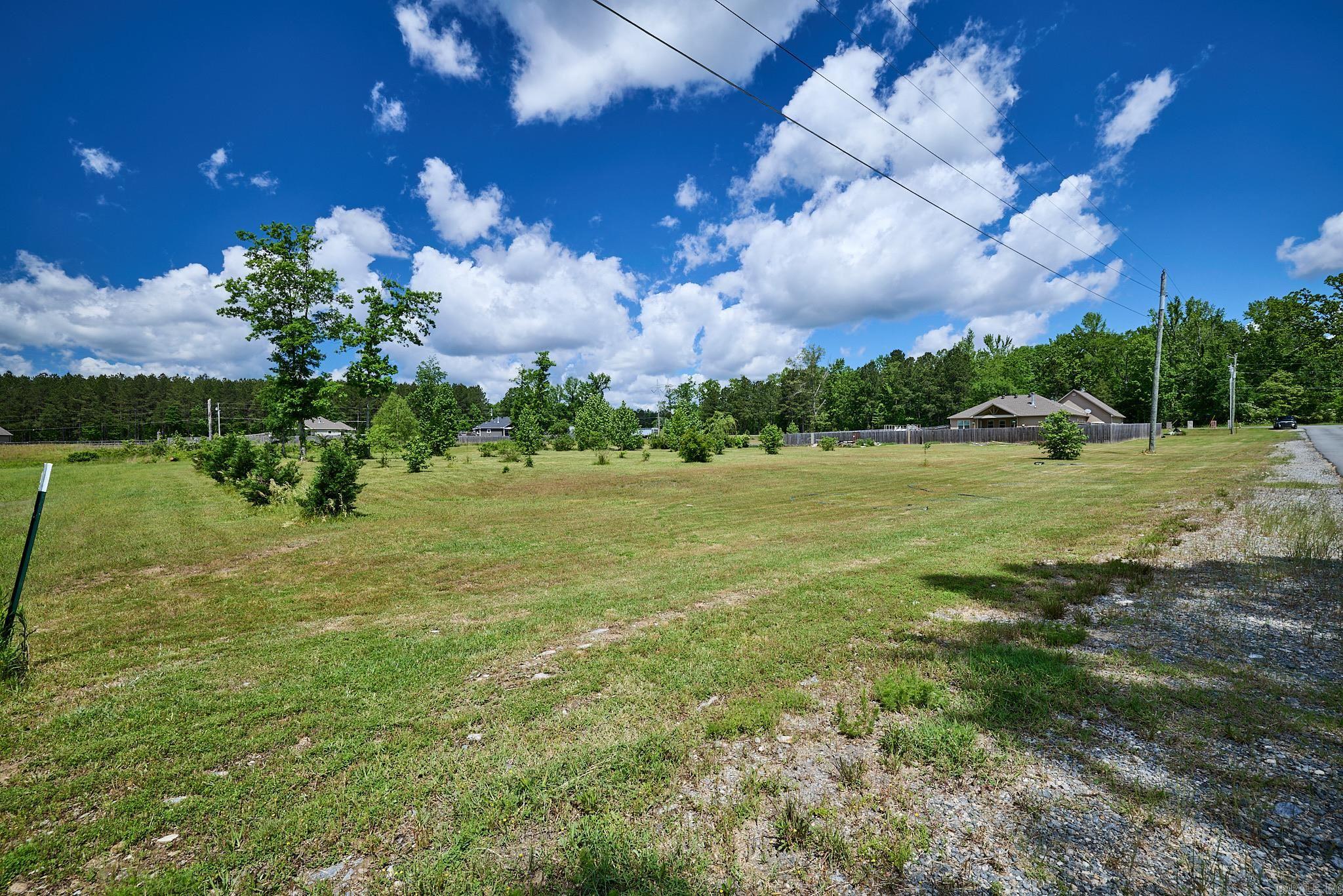 15983 E MILLER SARDIS RD  Bauxite, AR