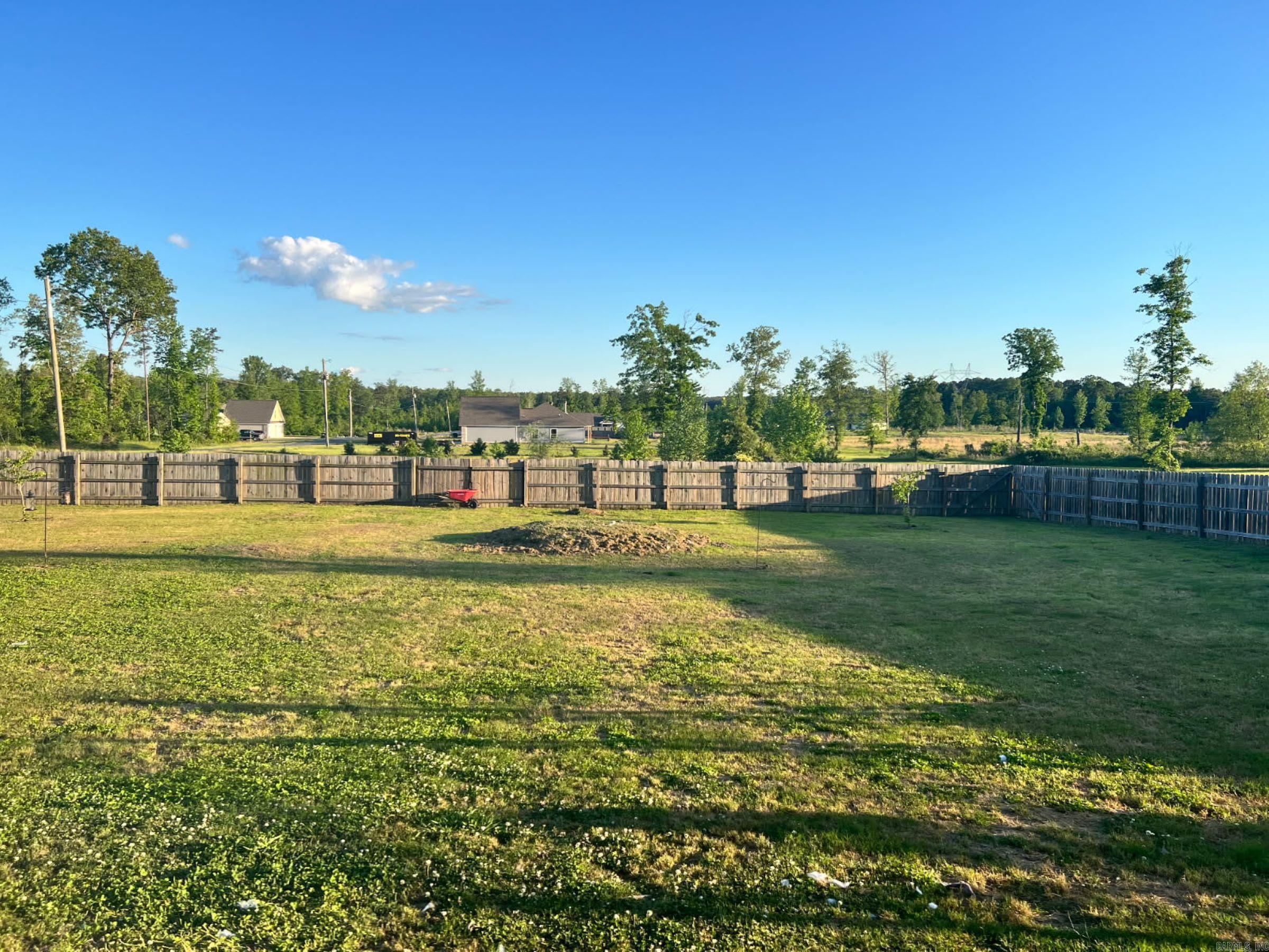 15983 E MILLER SARDIS RD  Bauxite, AR