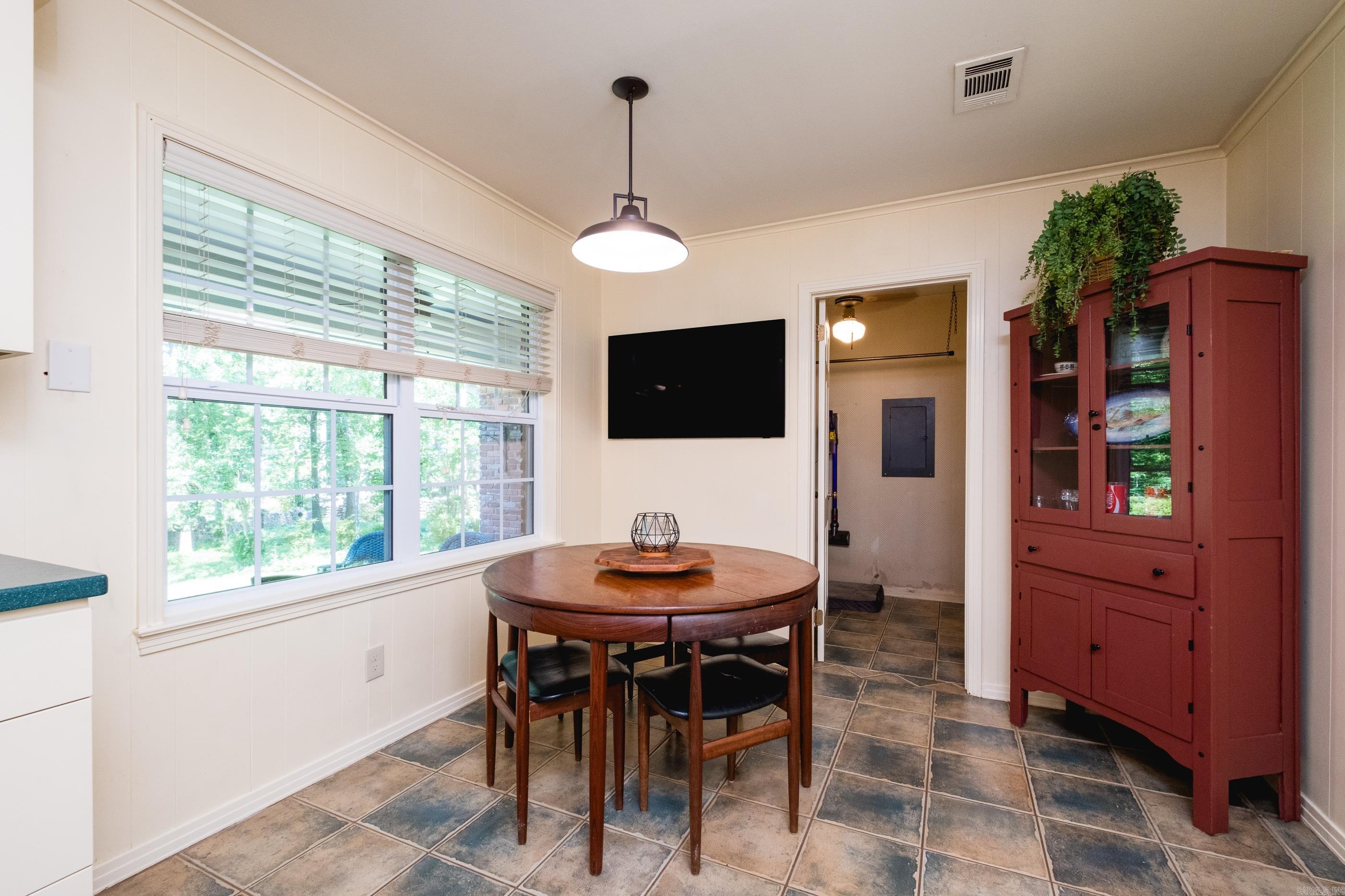 4  Biscayne  Little Rock, AR