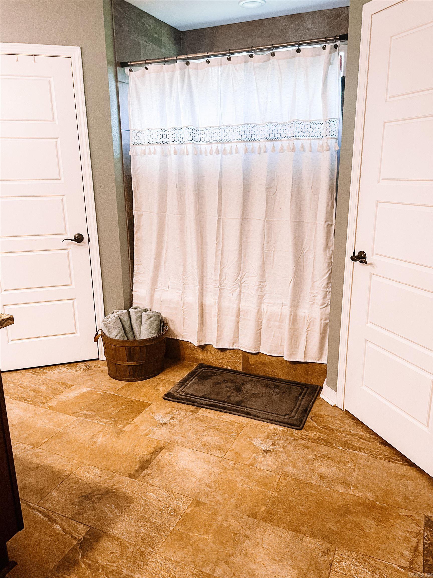 217  Cambridge  Hot Springs, AR