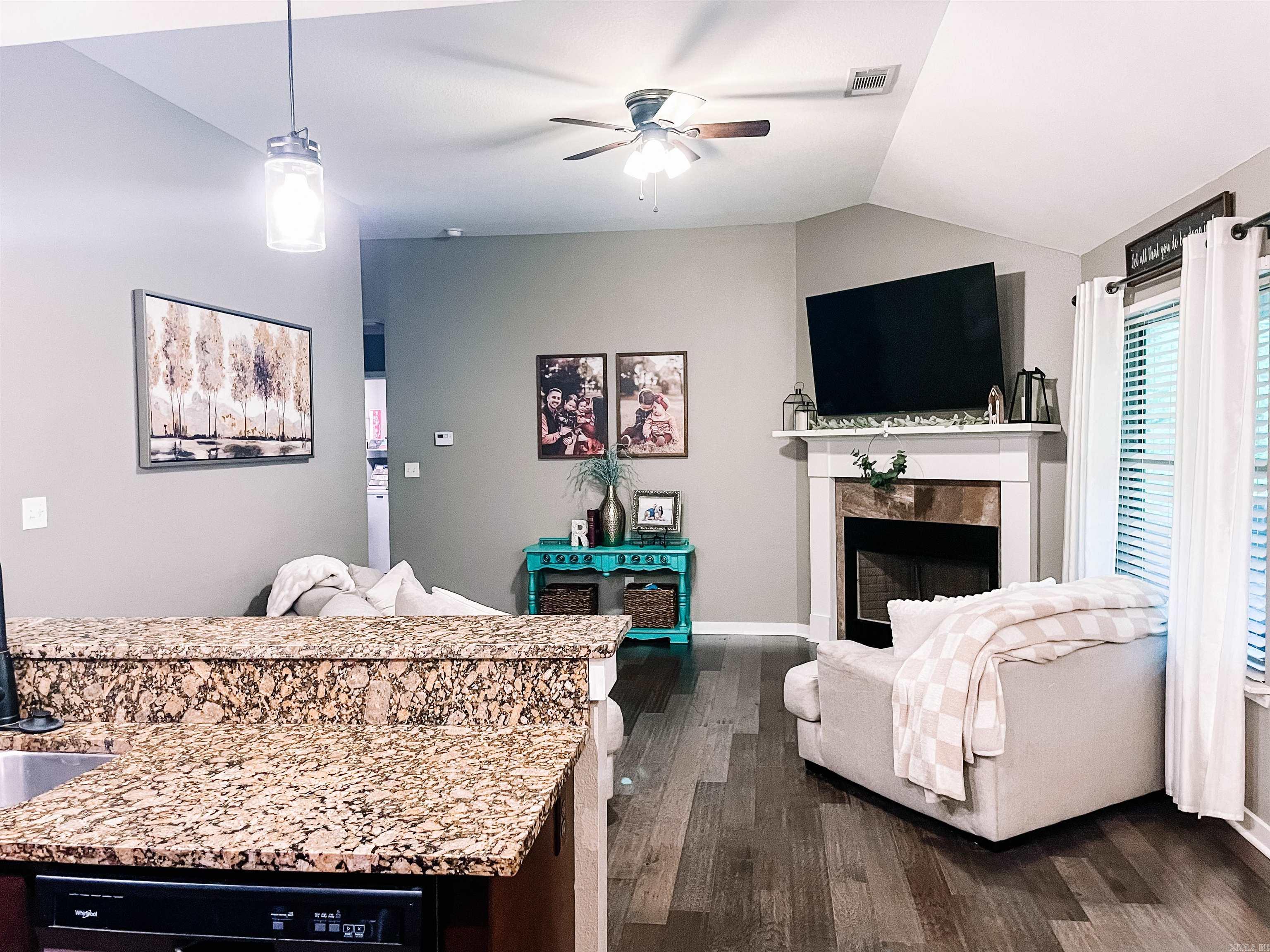 217  Cambridge  Hot Springs, AR