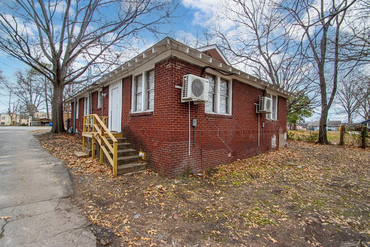 210  W 18th  North Little Rock, AR