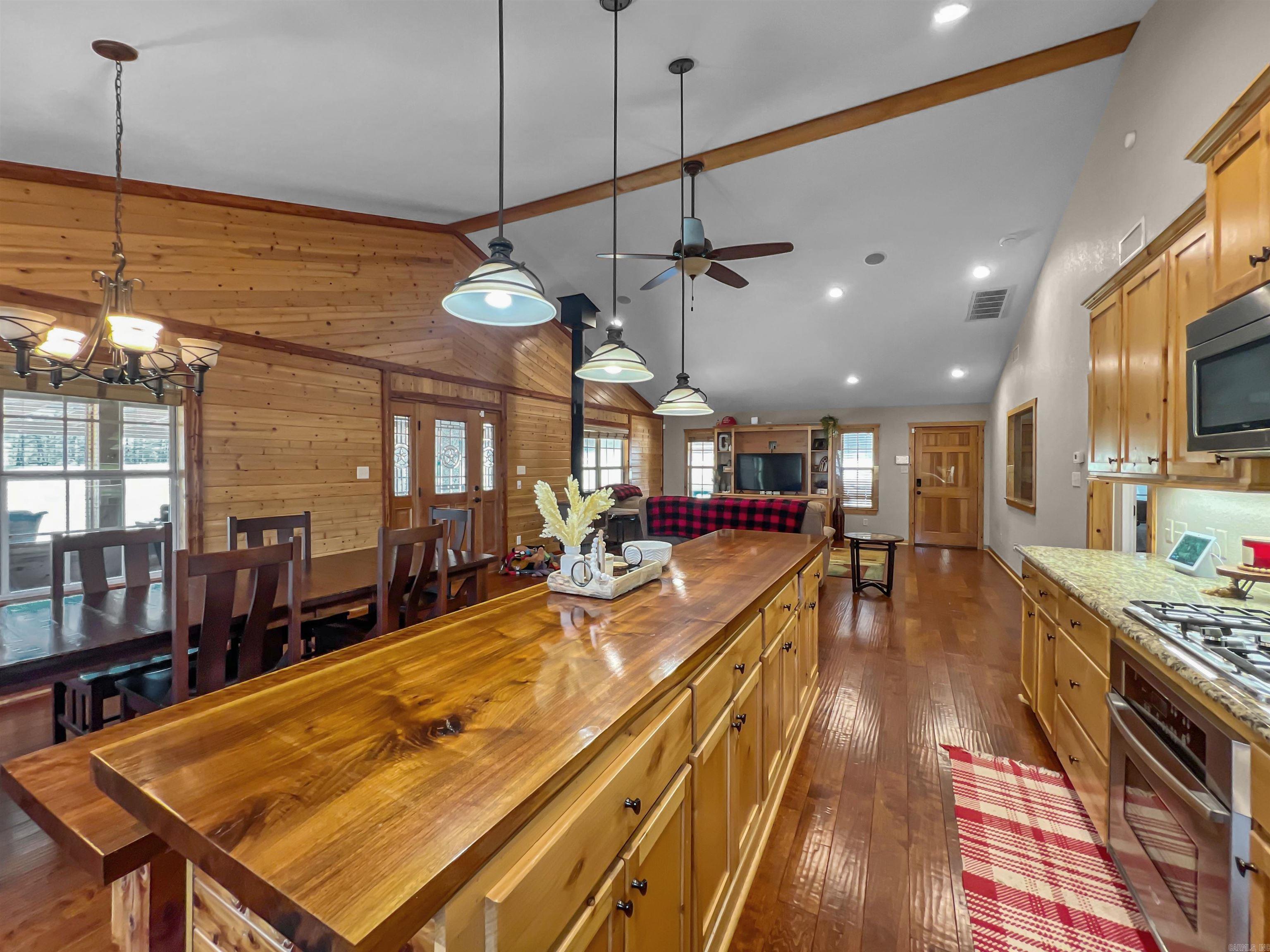 776  Hargrove Rd  Texarkana, AR