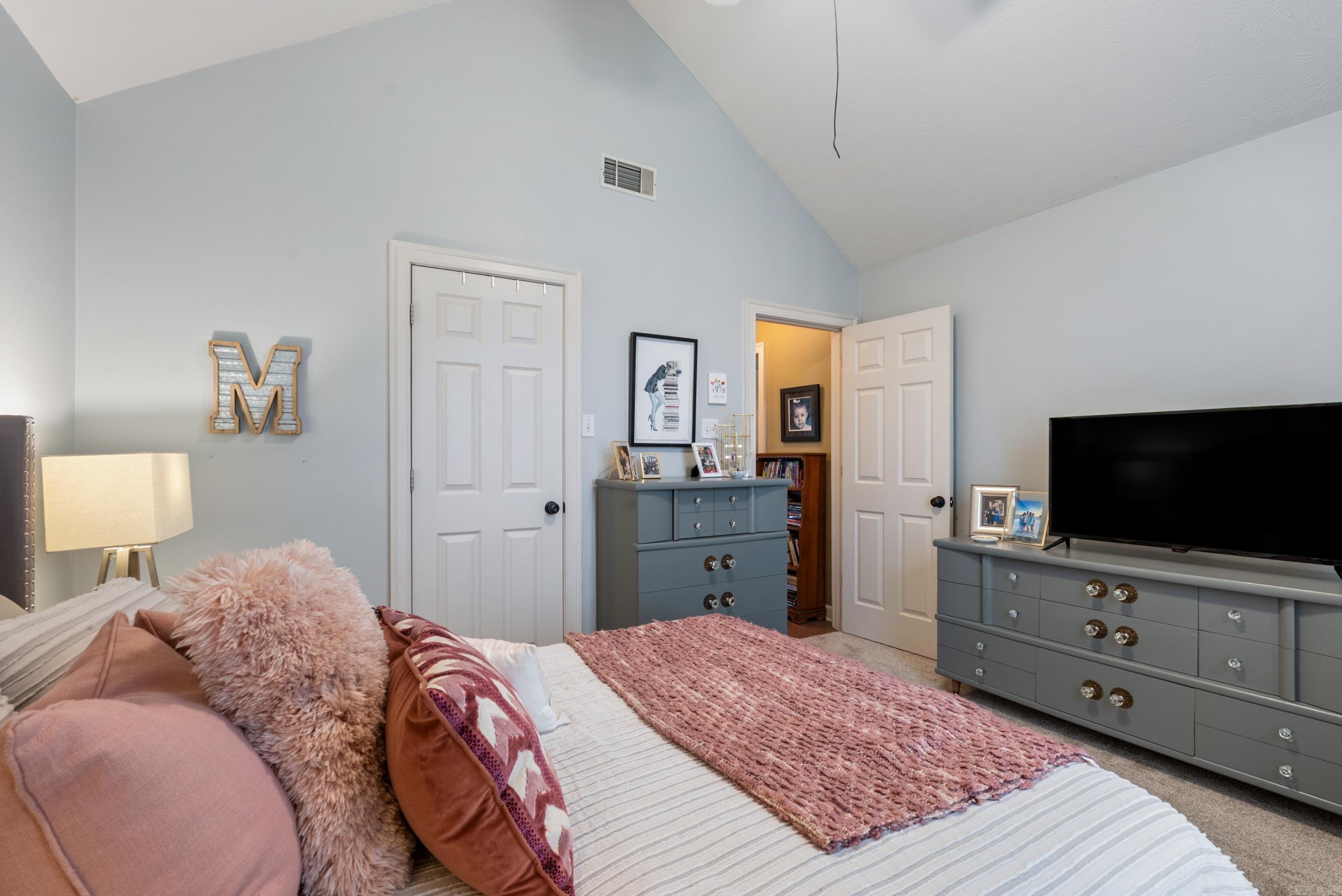 13  Sarah's  Vilonia, AR
