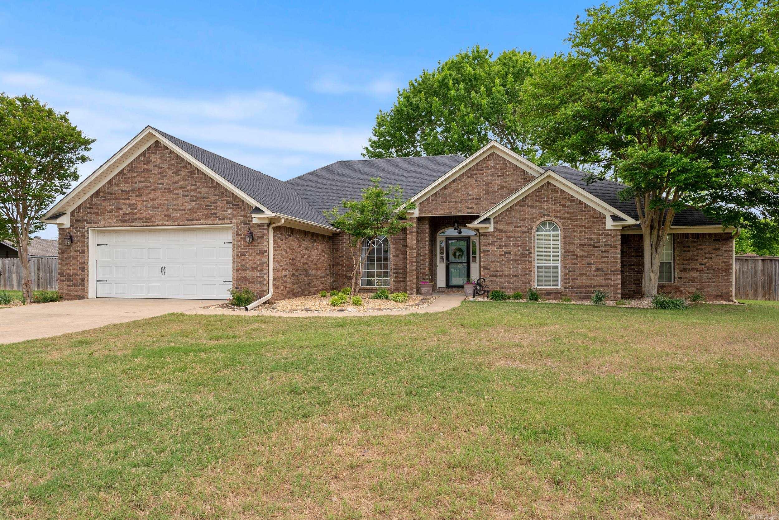 13 Sarah's  Vilonia, AR