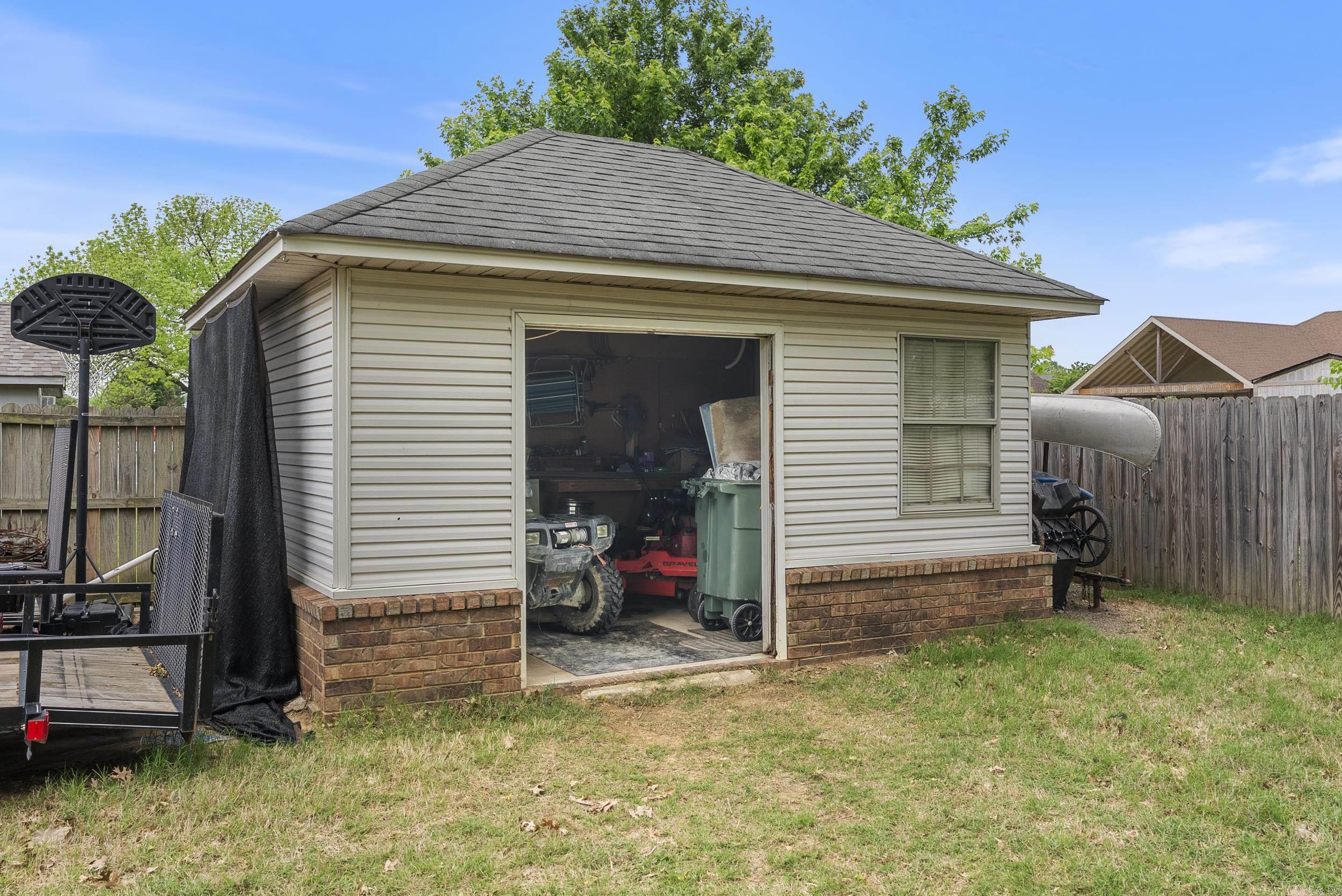13  Sarah's  Vilonia, AR