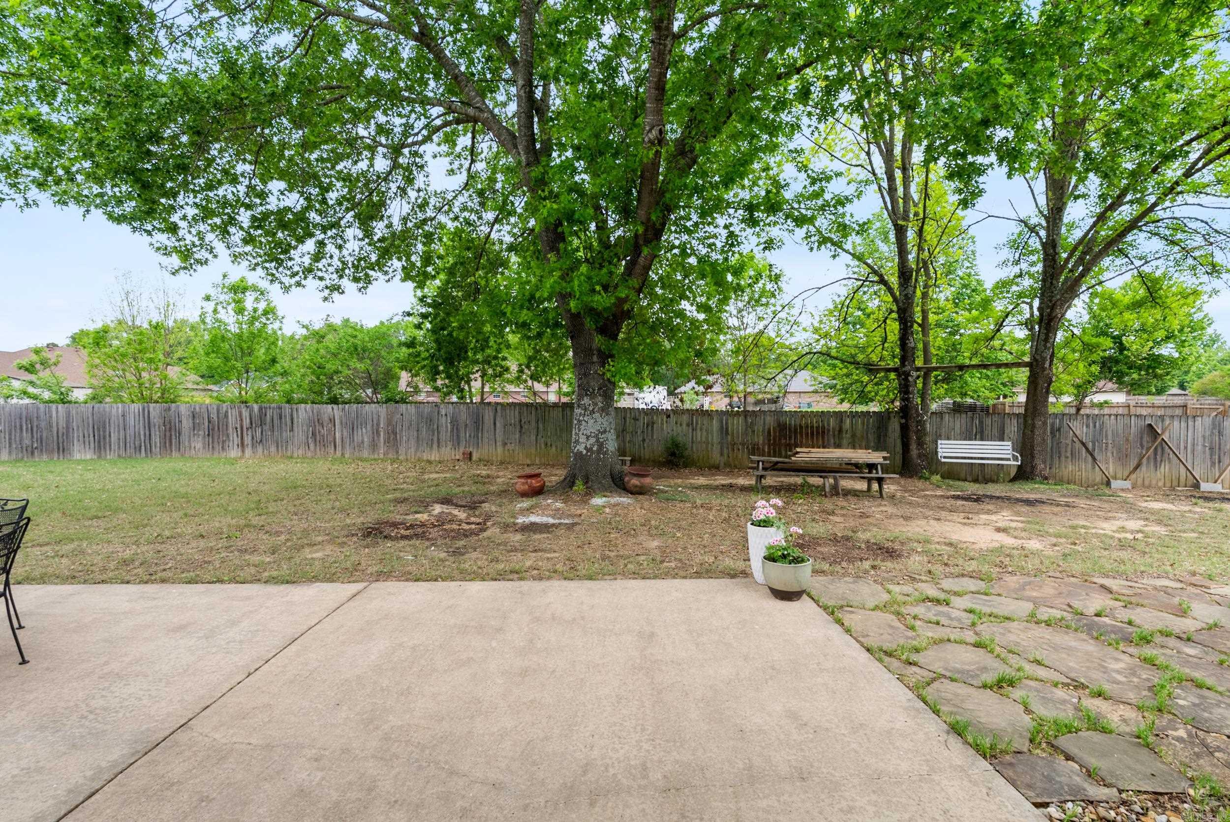 13  Sarah's  Vilonia, AR
