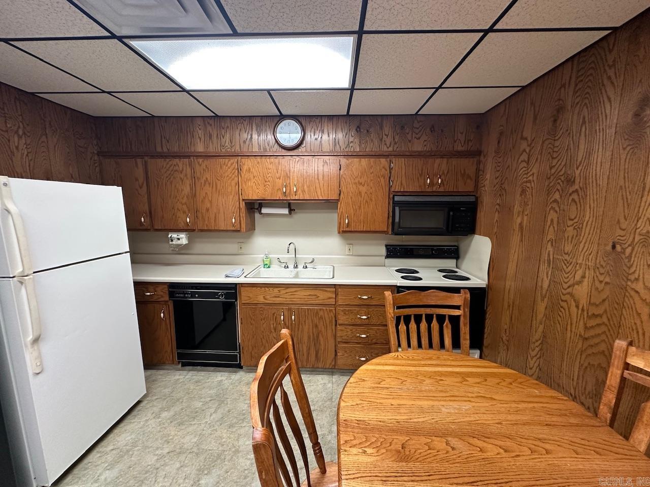 415 E Lincoln  Searcy, AR
