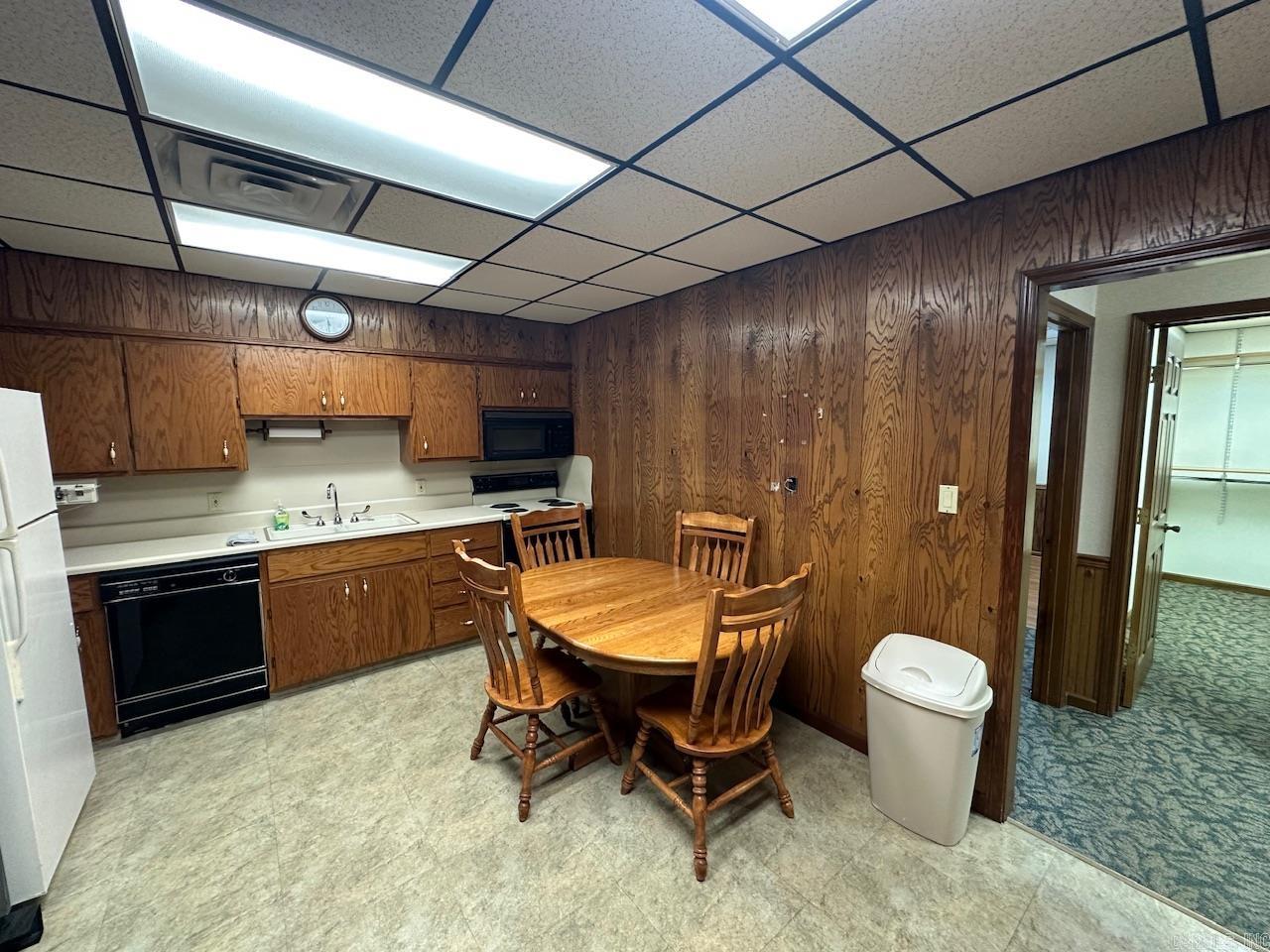 415 E Lincoln  Searcy, AR