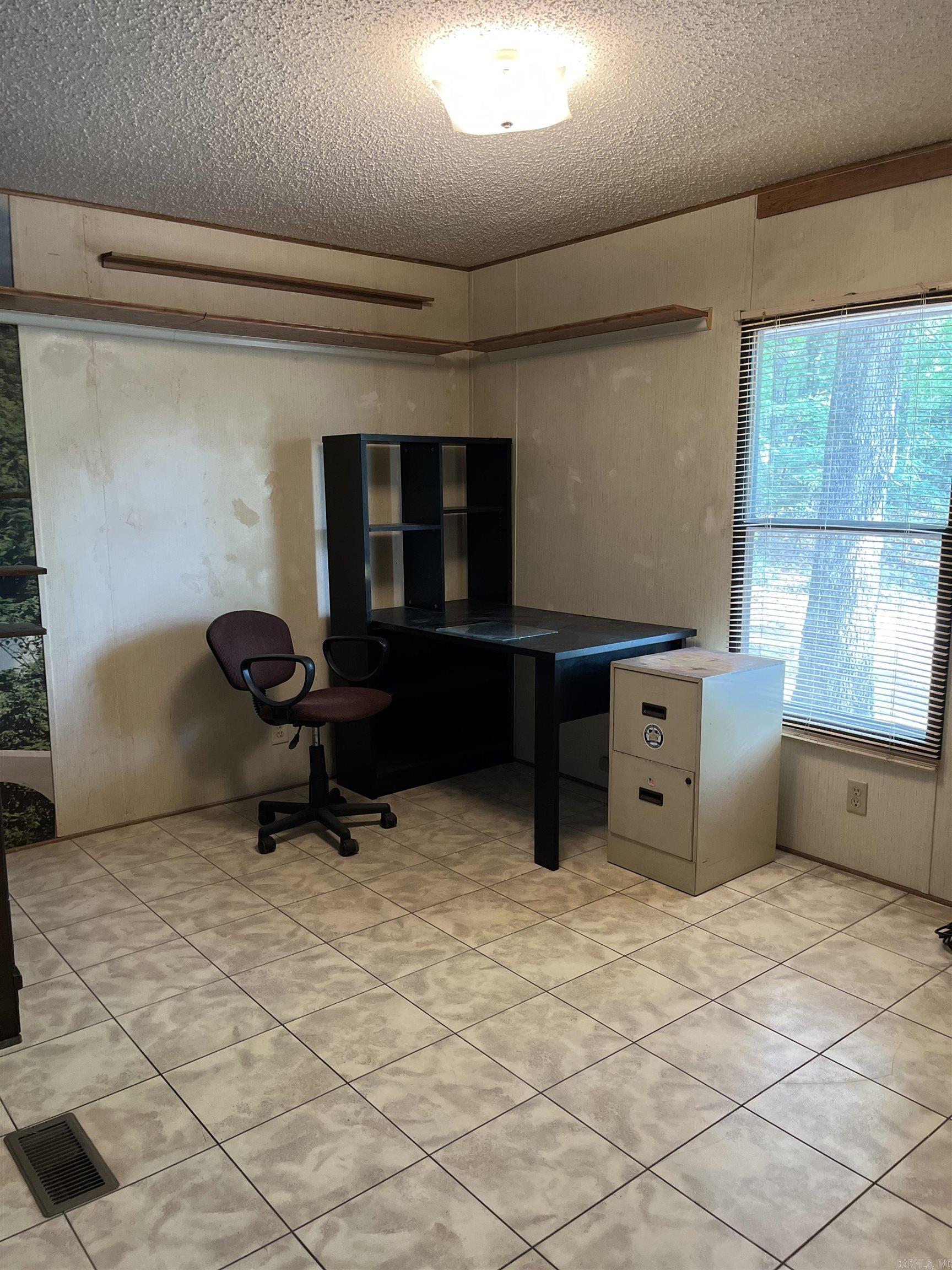 179  Water Road  Clinton, AR
