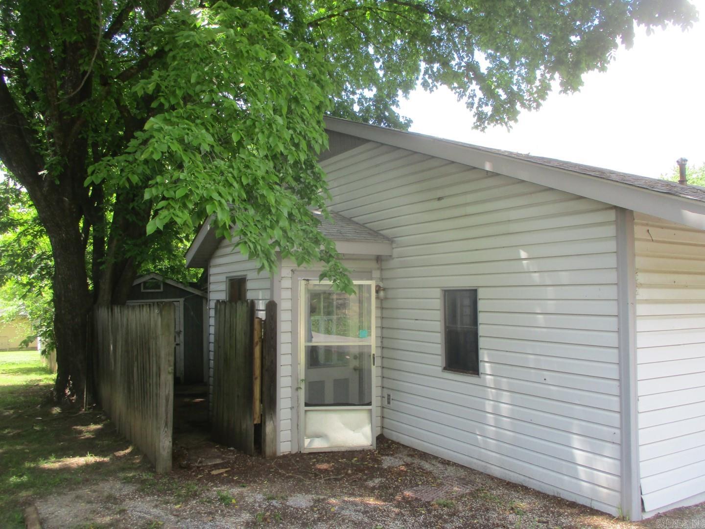 2095 N Heights  Batesville, AR