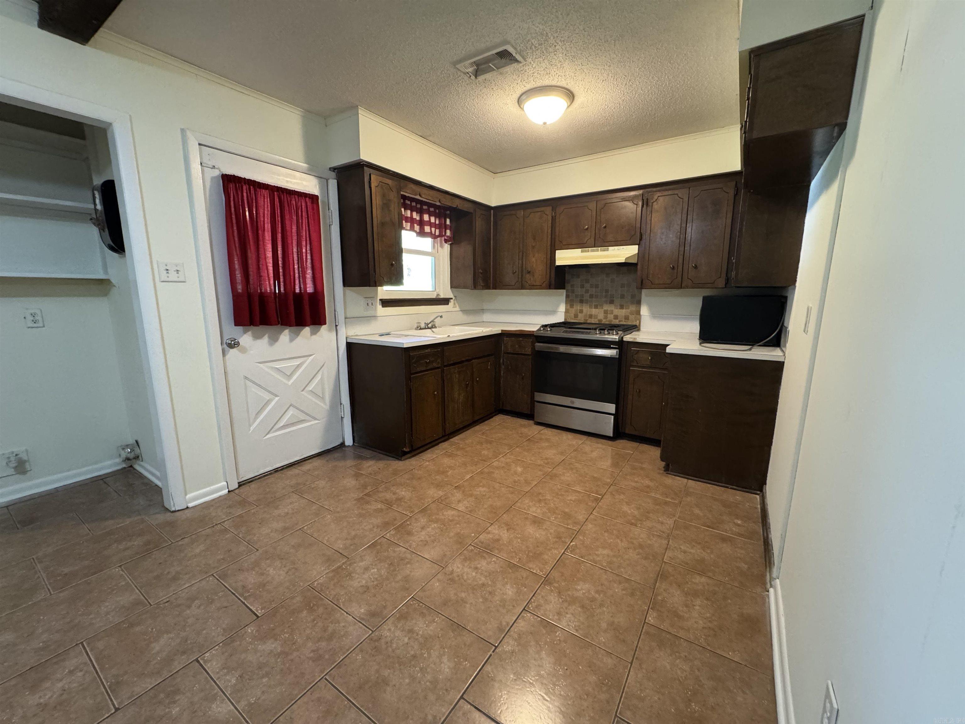 47 Aloha Circle Sherwood, AR 72120