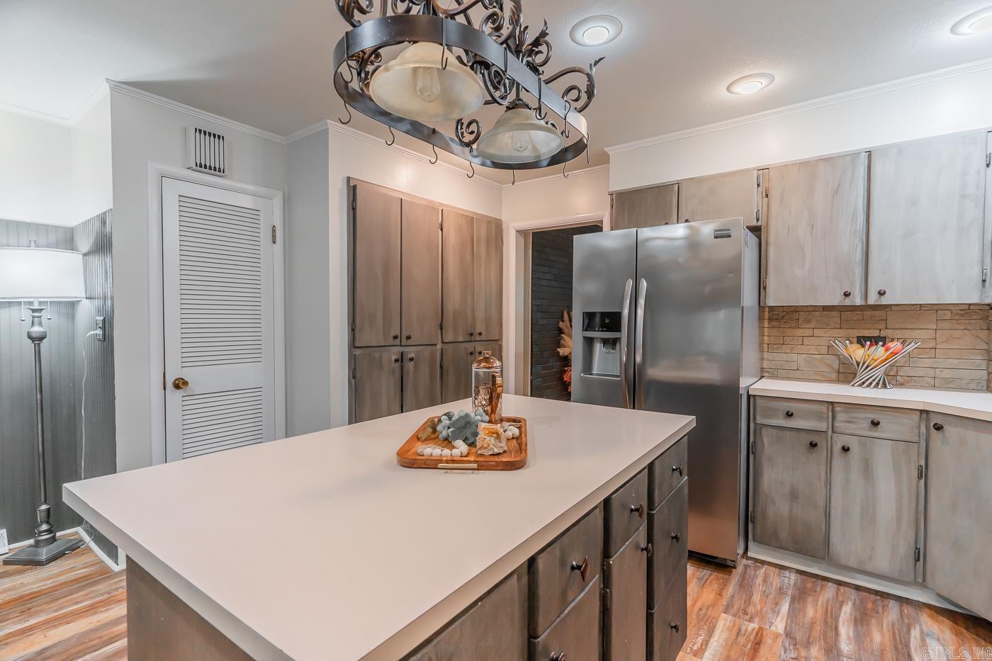 1706 Hillcrest Drive Paragould, AR 72450