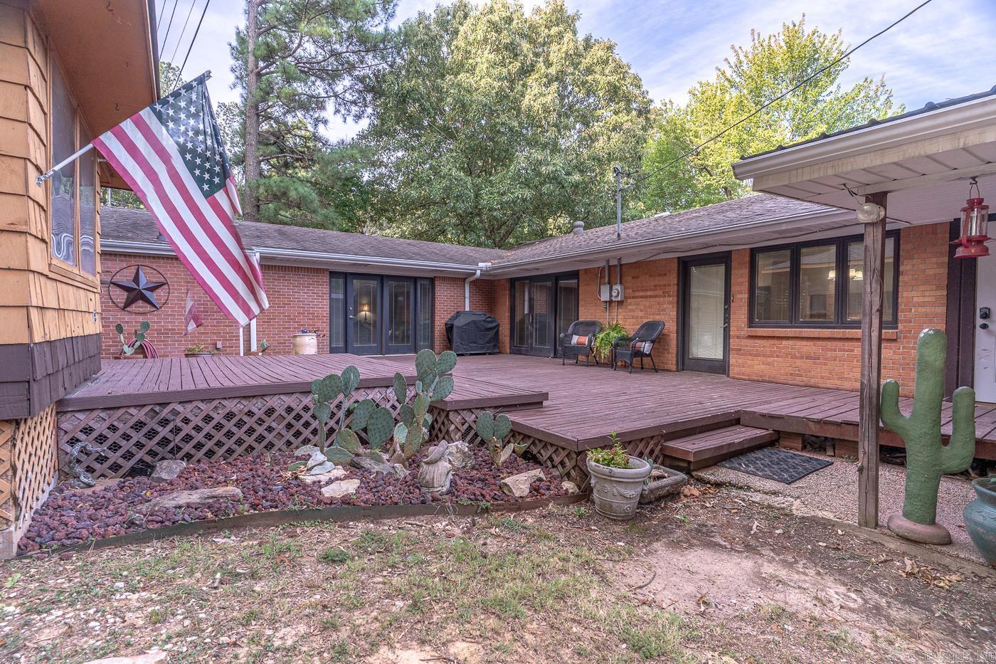 1706 Hillcrest Drive Paragould, AR 72450