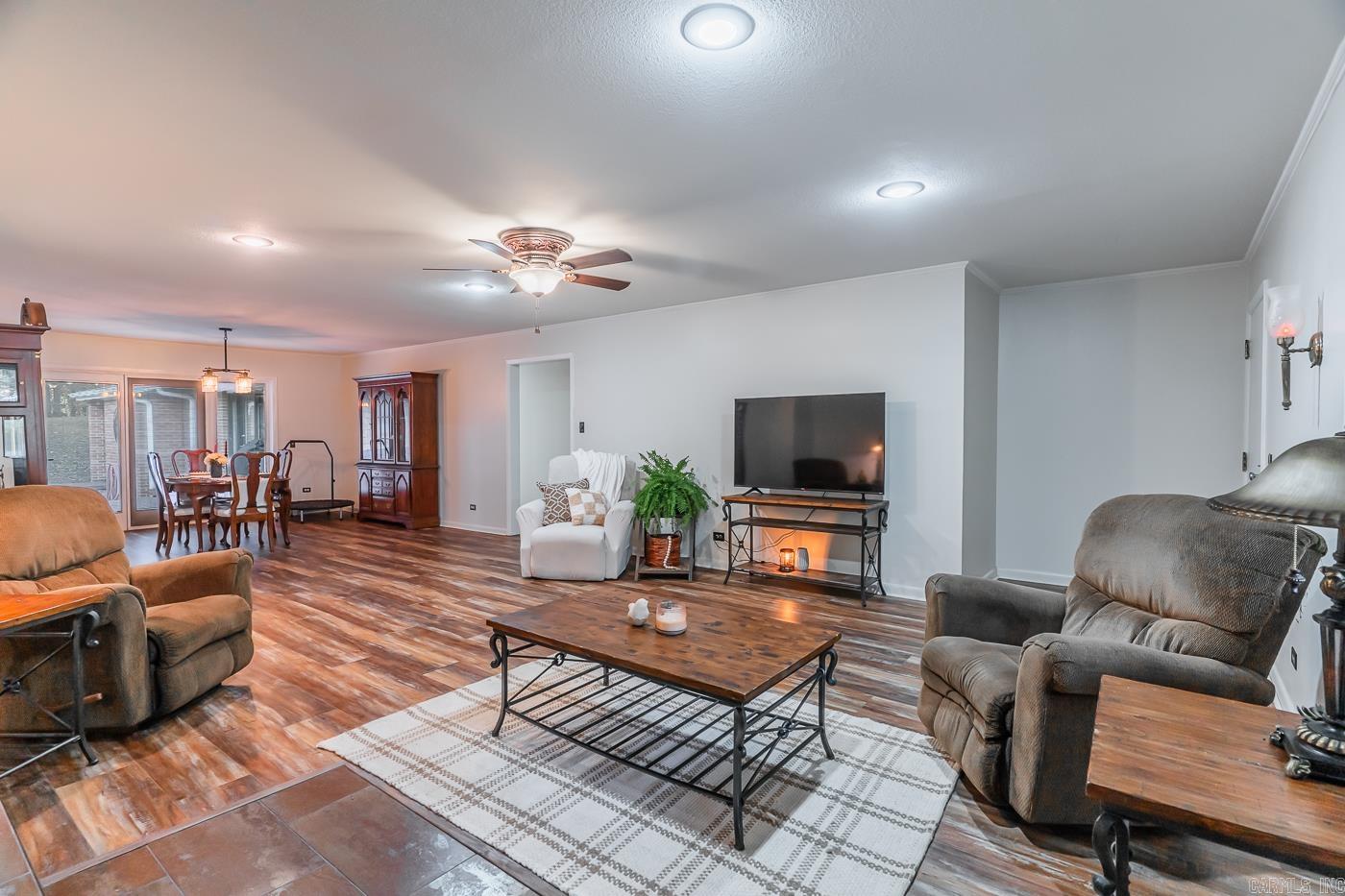 1706 Hillcrest Drive Paragould, AR 72450