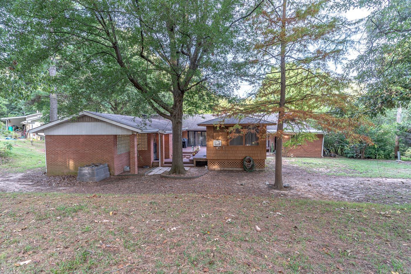 1706 Hillcrest Drive Paragould, AR 72450