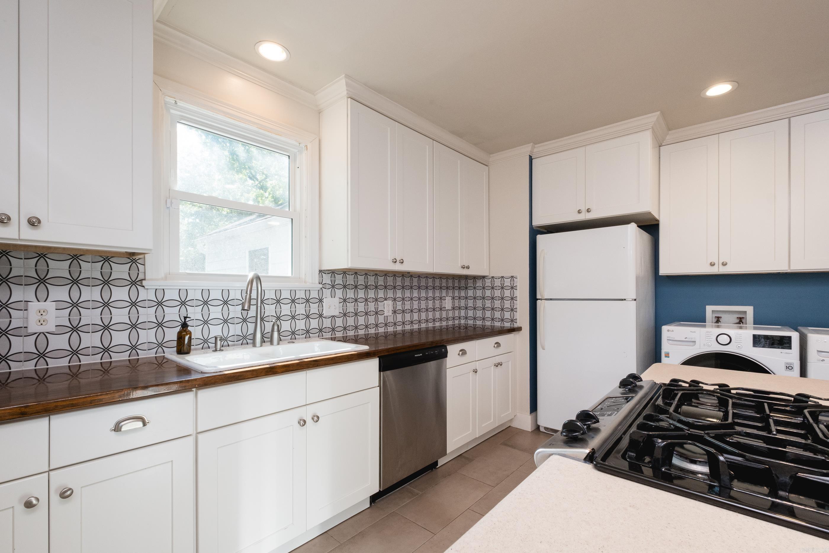 2301 N McKinley Street Little Rock, AR 72207