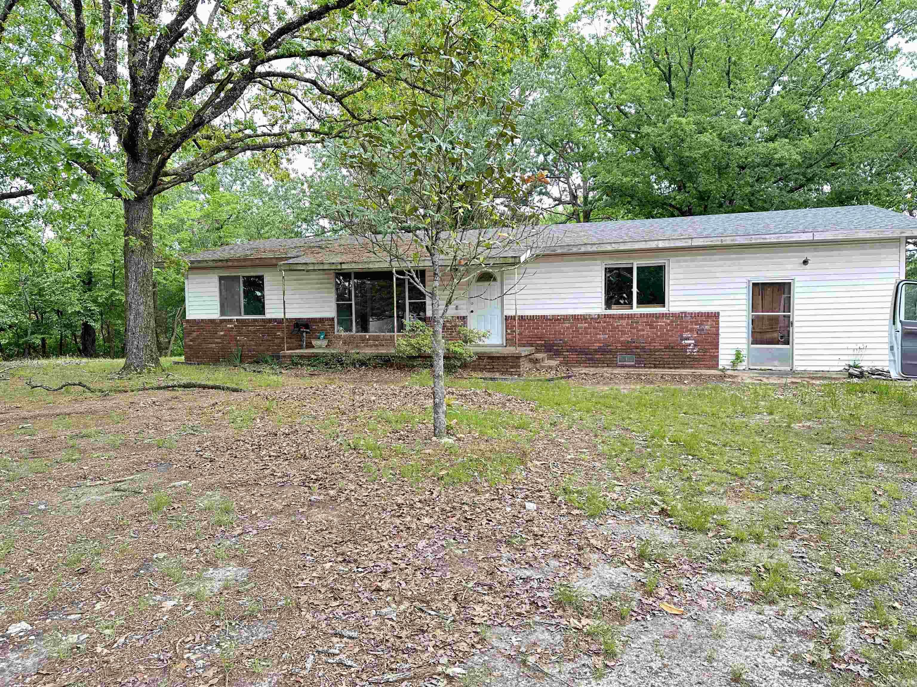 3014  Polk rd 44  Mena, AR