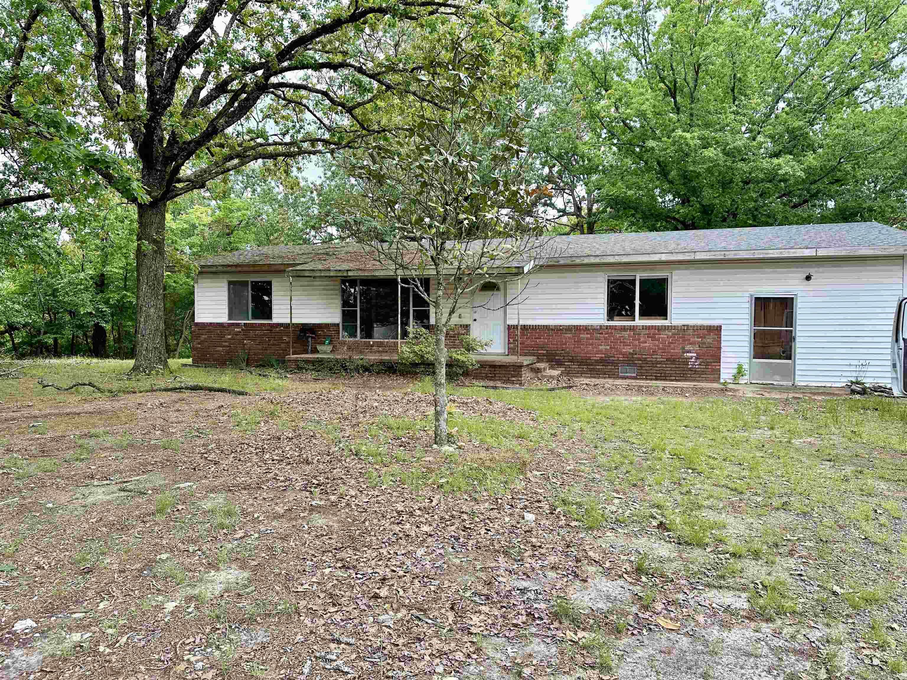 3014  Polk rd 44  Mena, AR