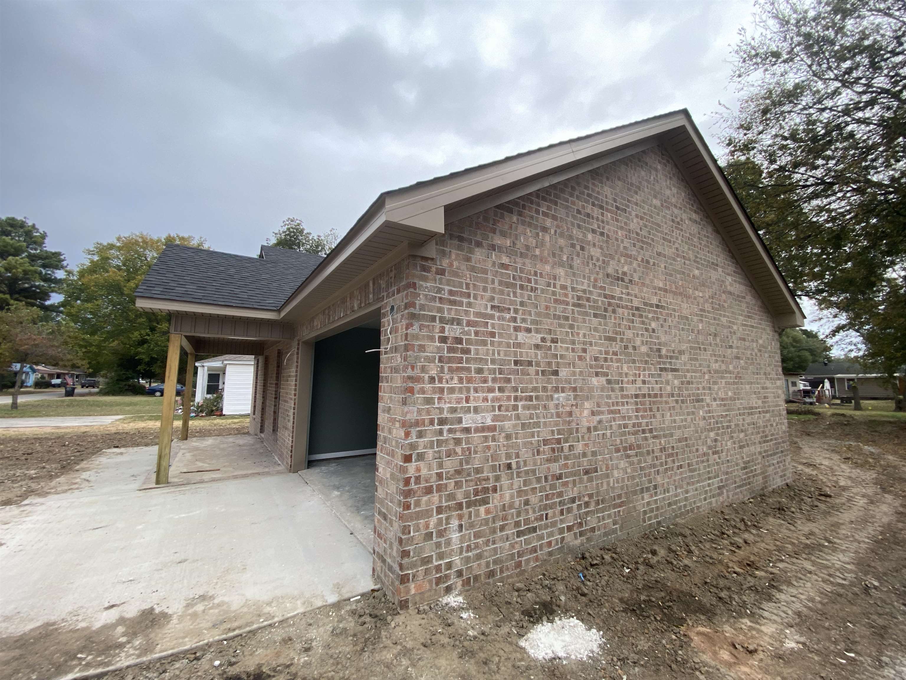 304  Smith  Trumann, AR