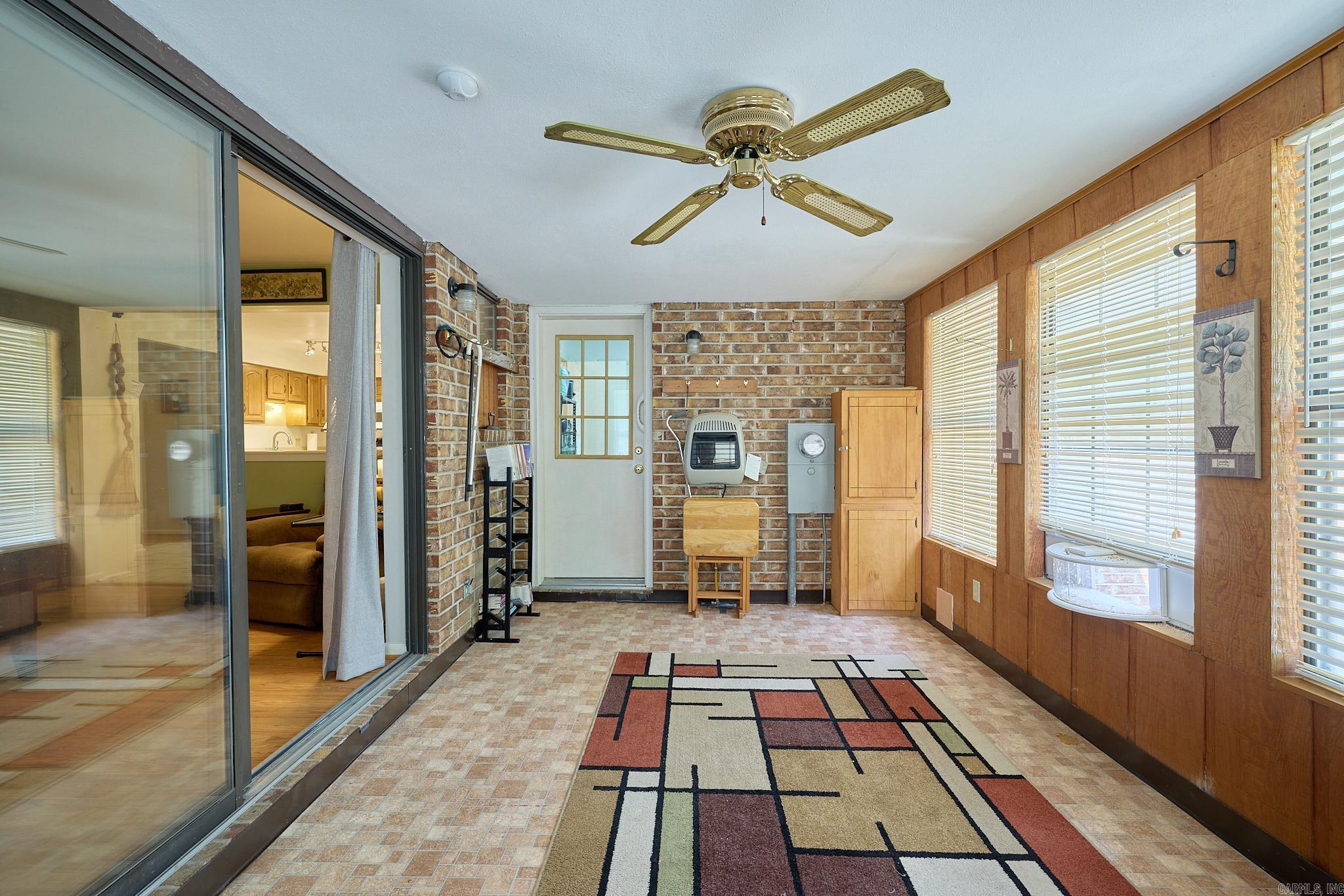 319  Shawnee  Hot Springs, AR