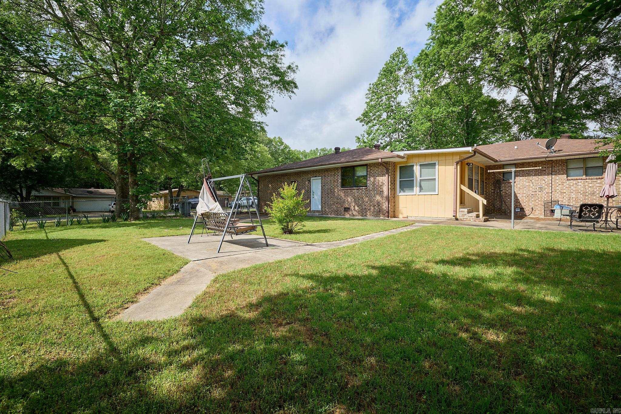 319  Shawnee  Hot Springs, AR