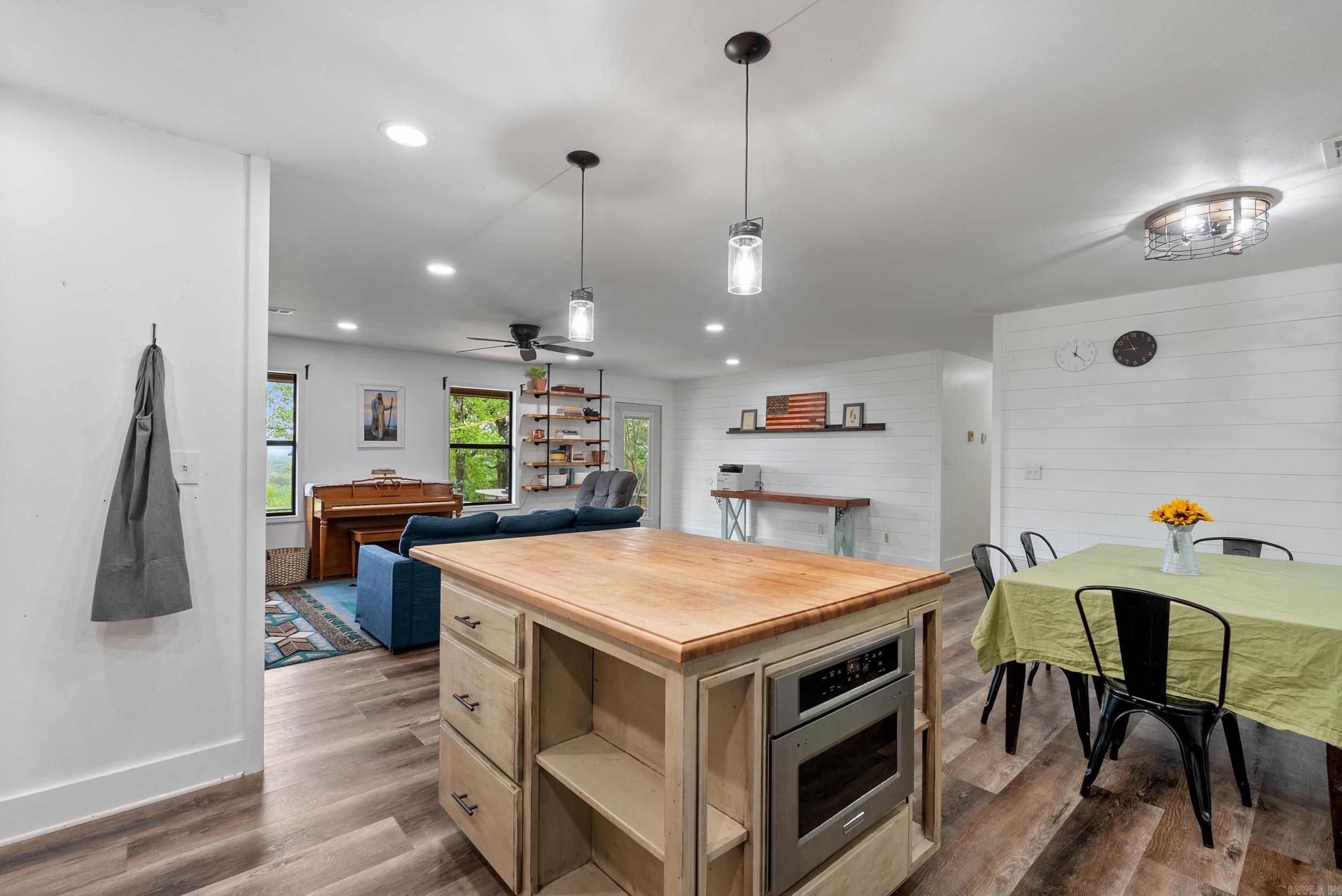 11  Demarco  Vilonia, AR