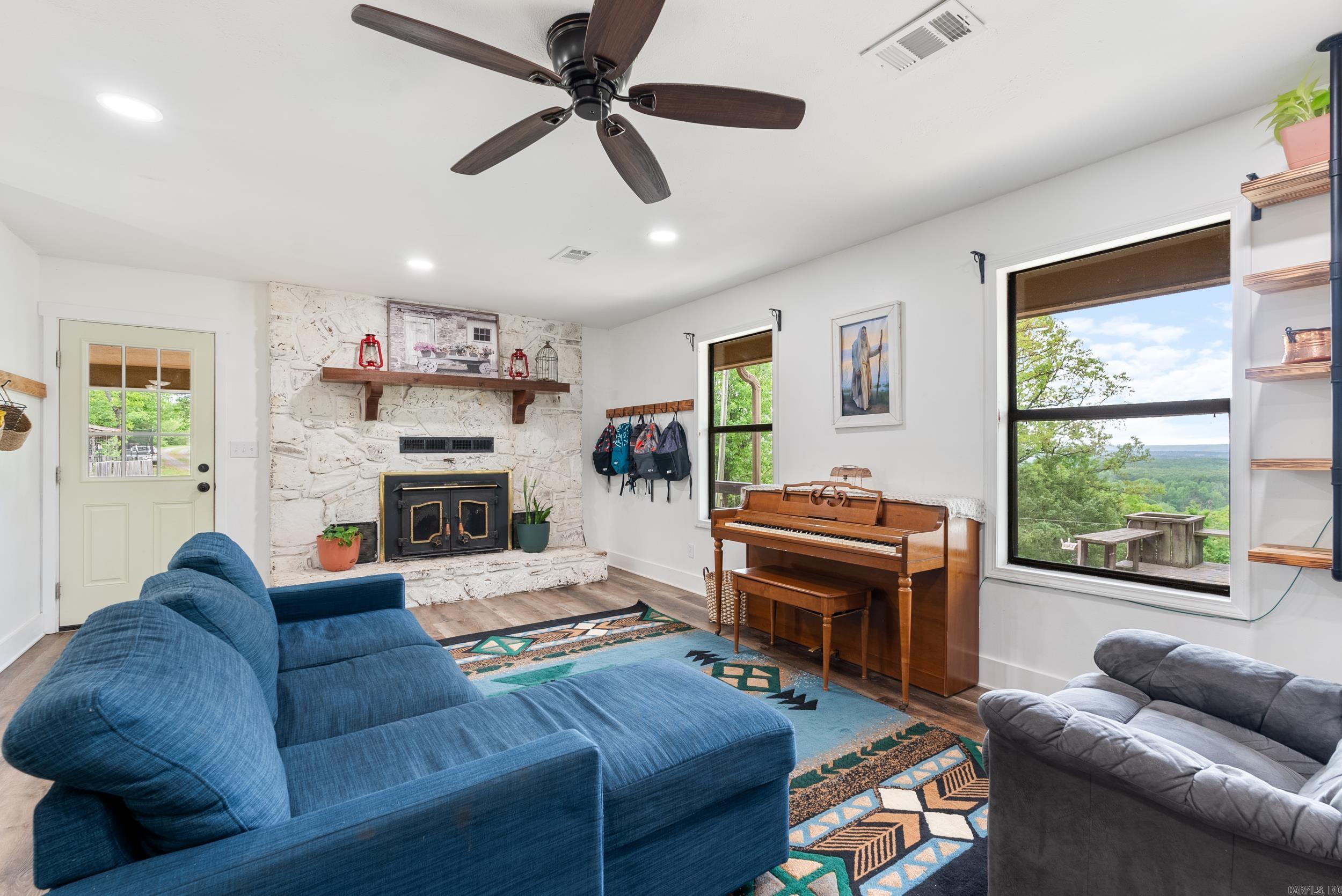 11  Demarco  Vilonia, AR