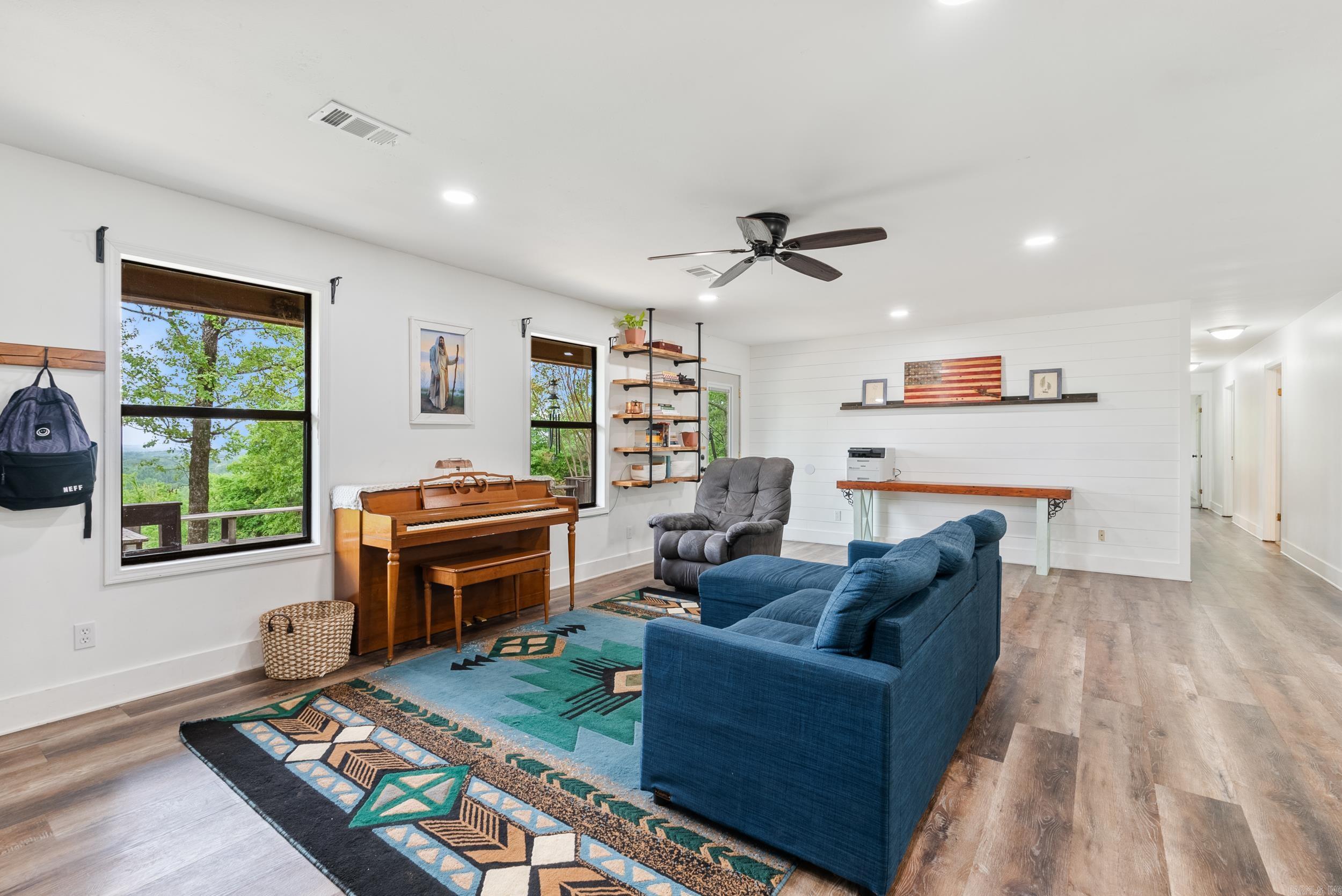 11  Demarco  Vilonia, AR