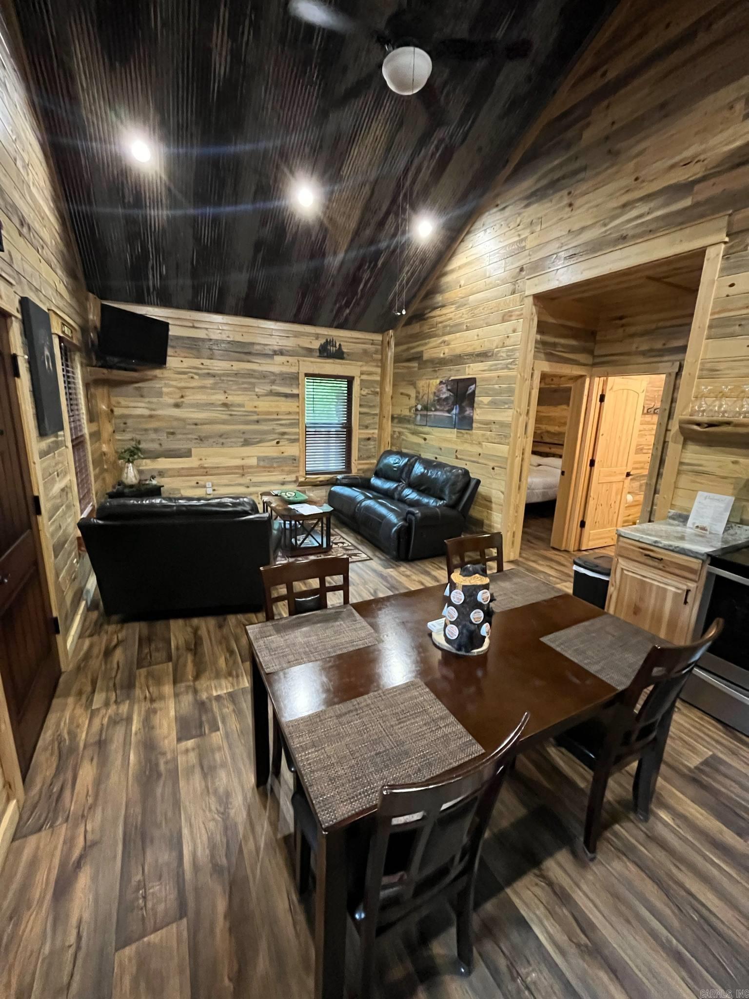 892  Hwy 375 E  Mena, AR