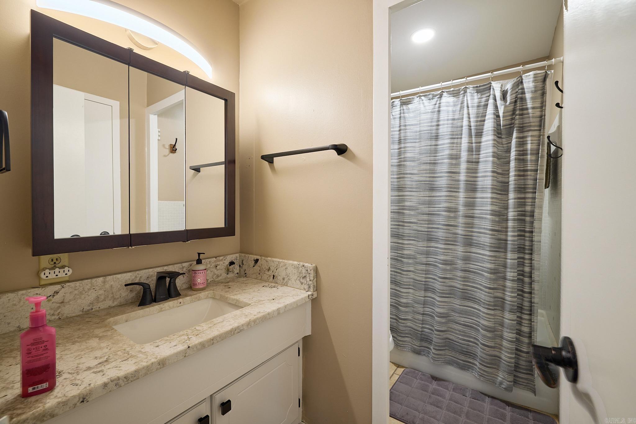 740  Weston  Hot Springs, AR