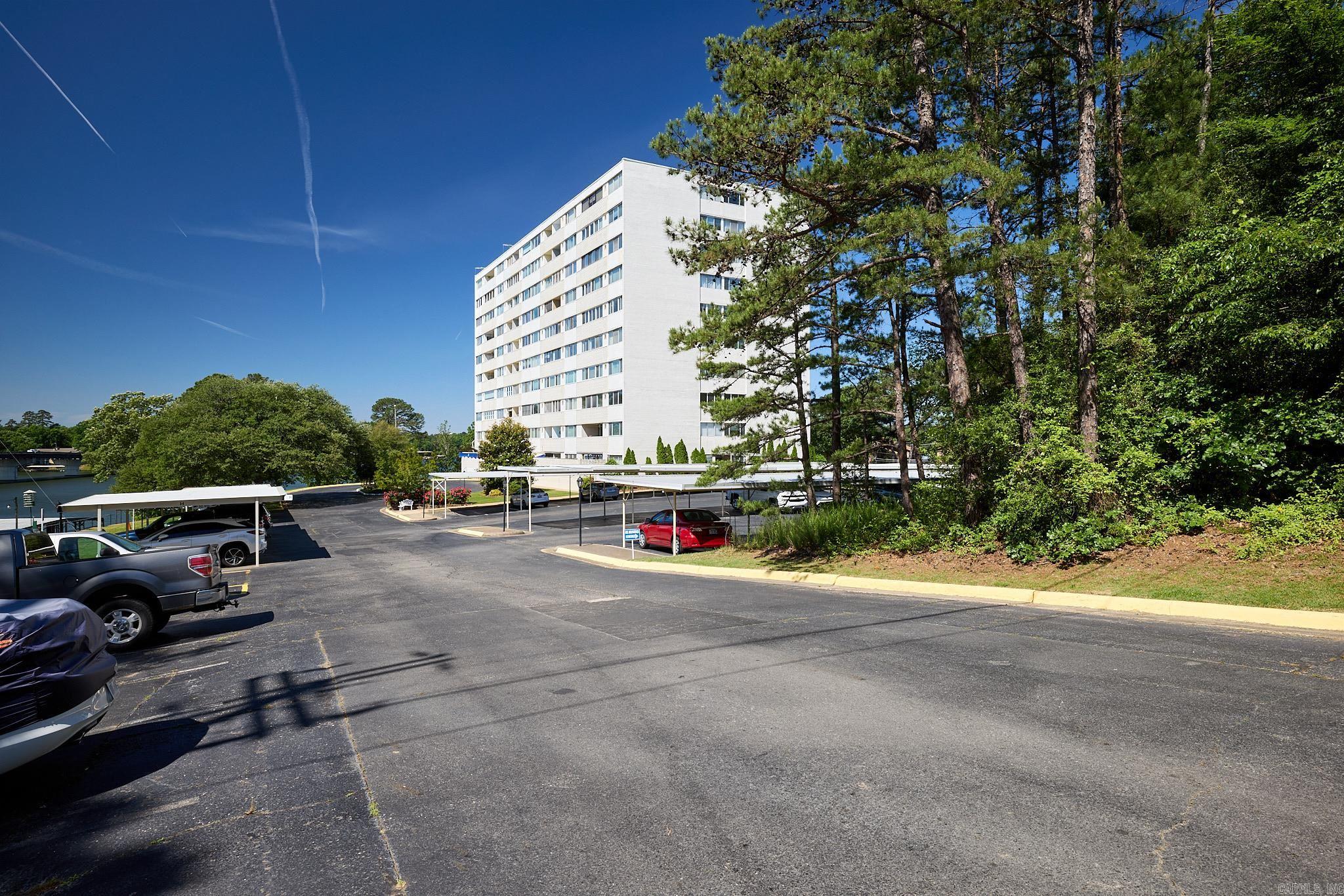 740  Weston  Hot Springs, AR