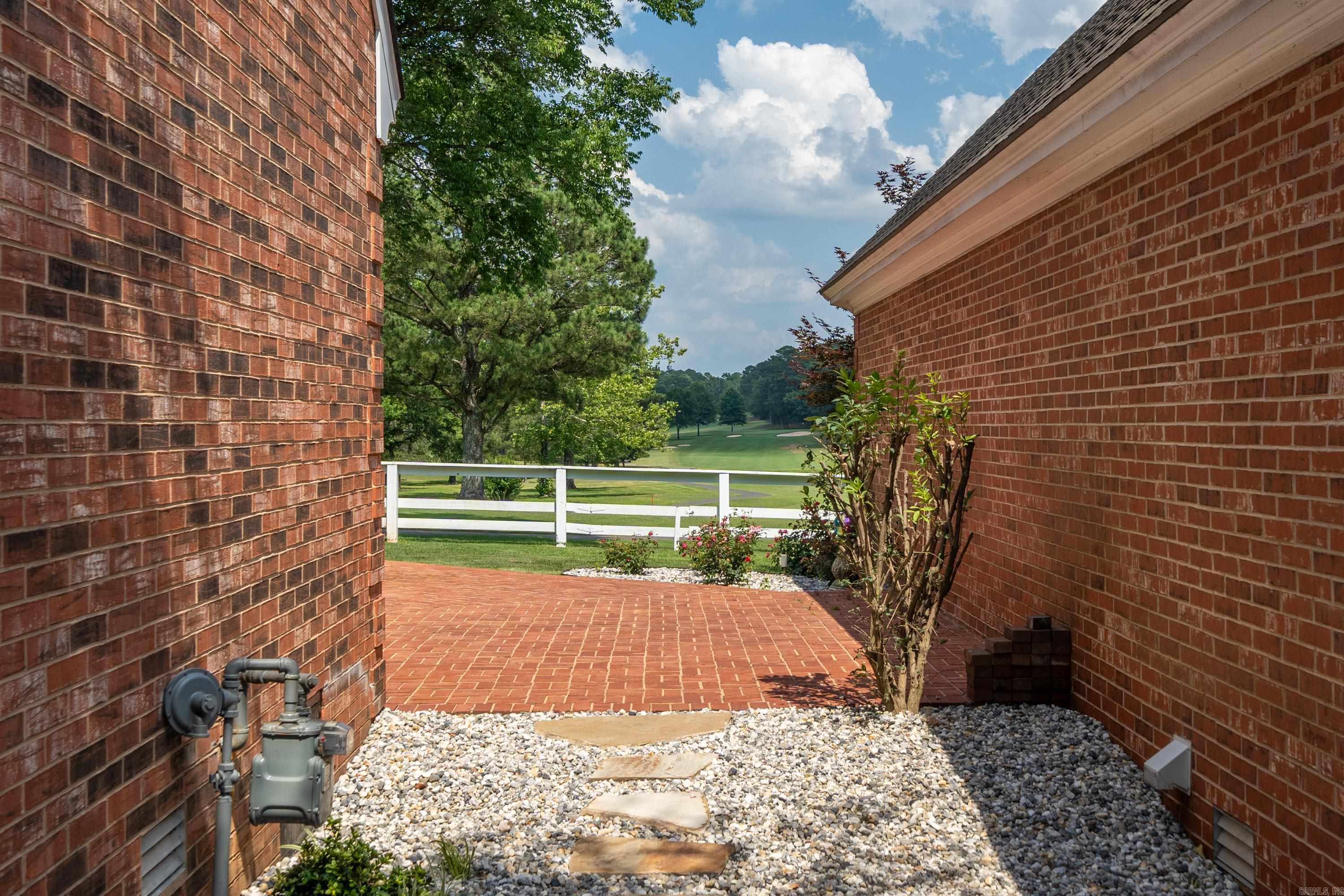 681  Shady Grove  Hot Springs, AR