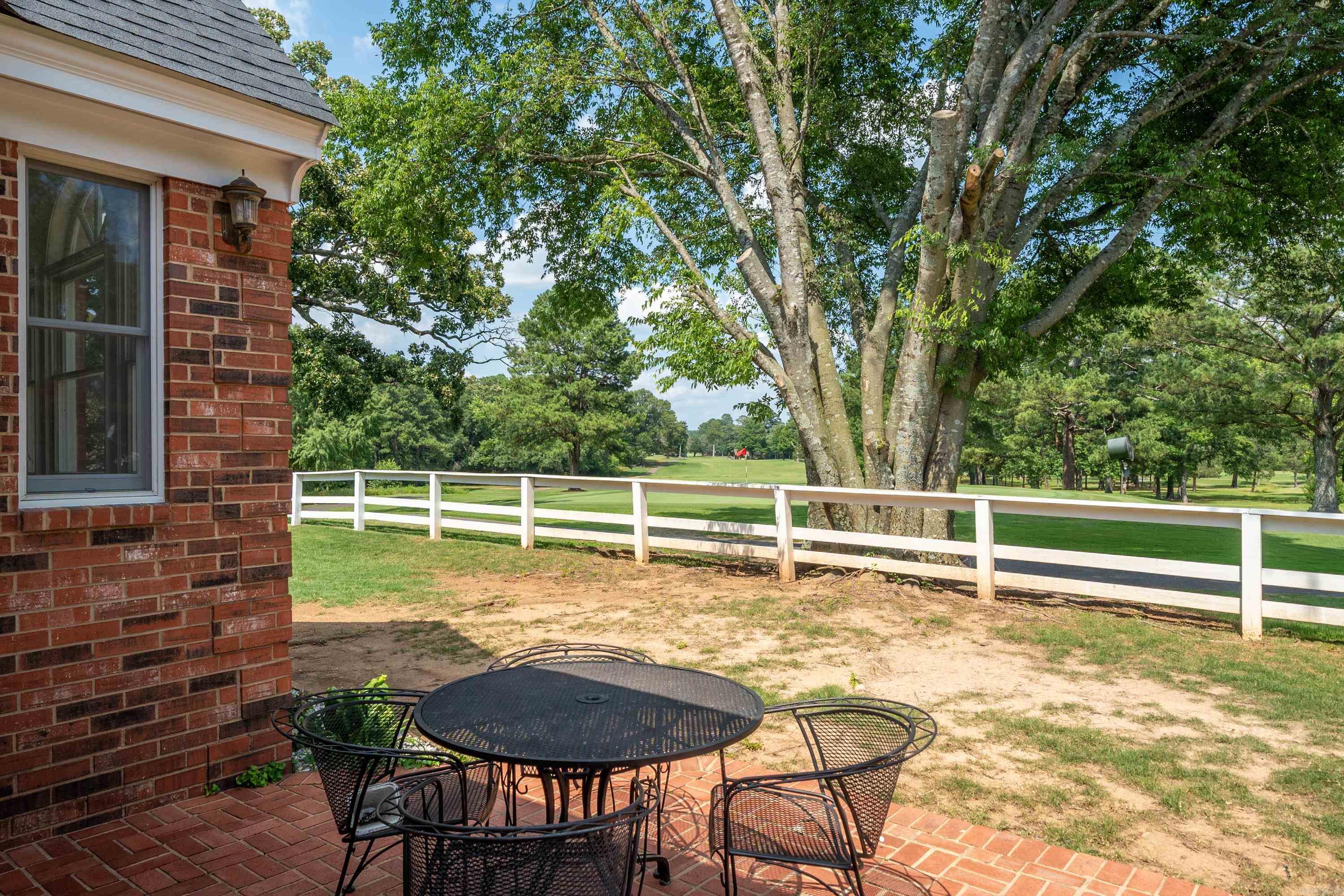 681  Shady Grove  Hot Springs, AR
