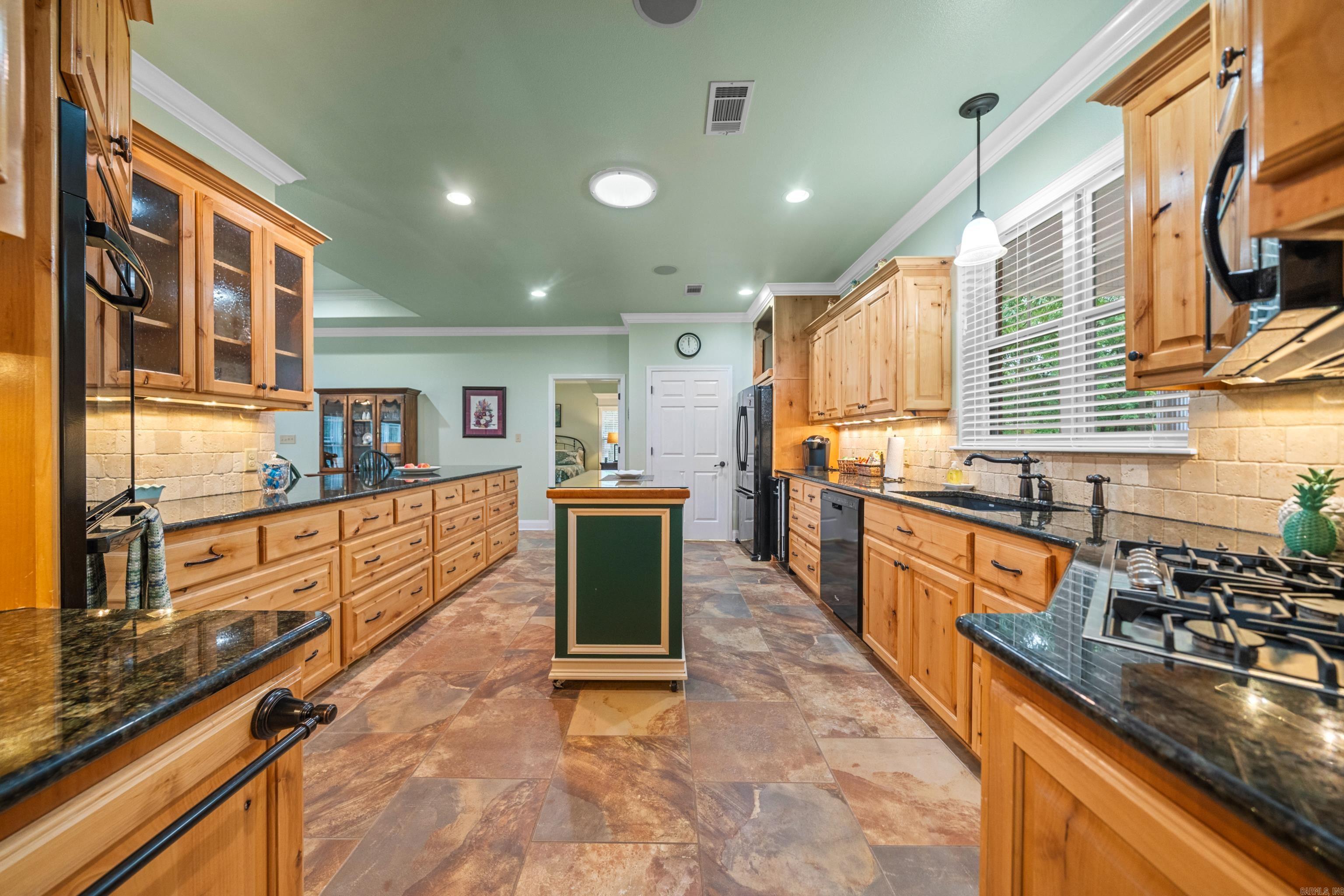 199  Gleneagle  Hot Springs, AR