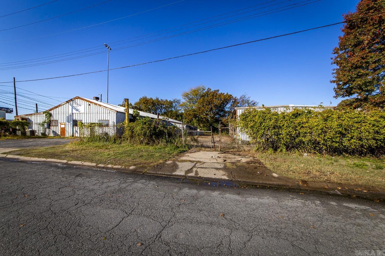 1109 N Pine  North Little Rock, AR