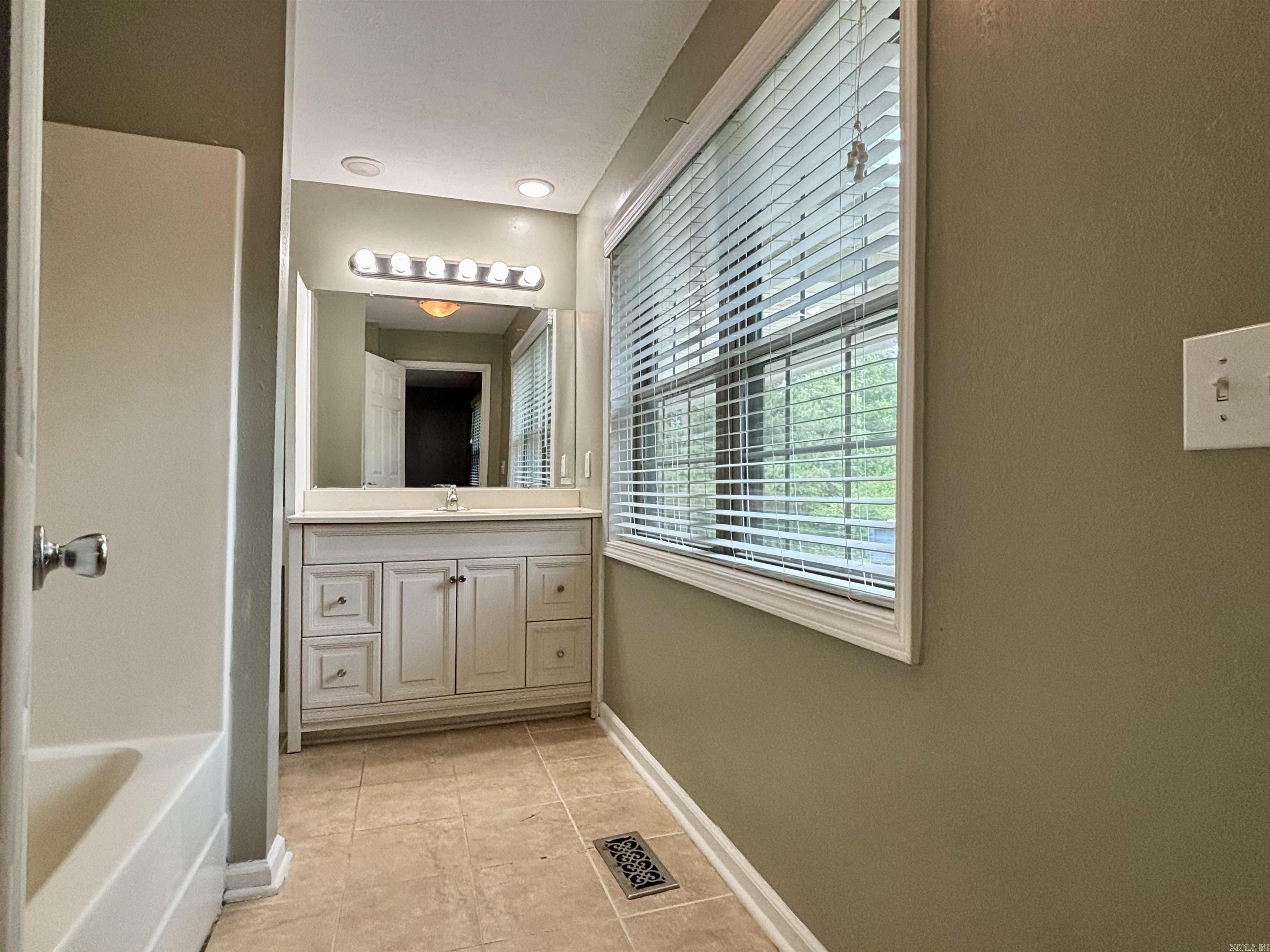 95  Greene 763  Paragould, AR