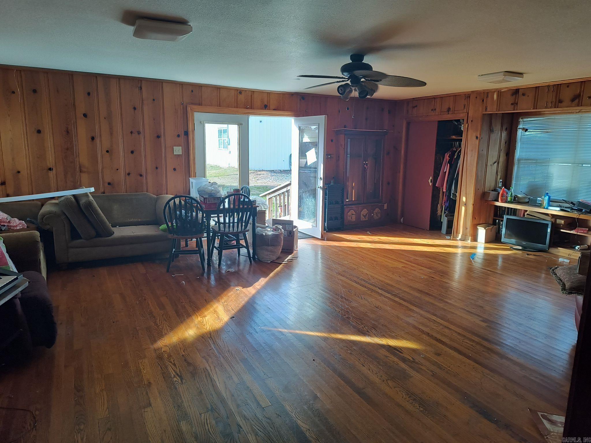 207  11th  Mena, AR