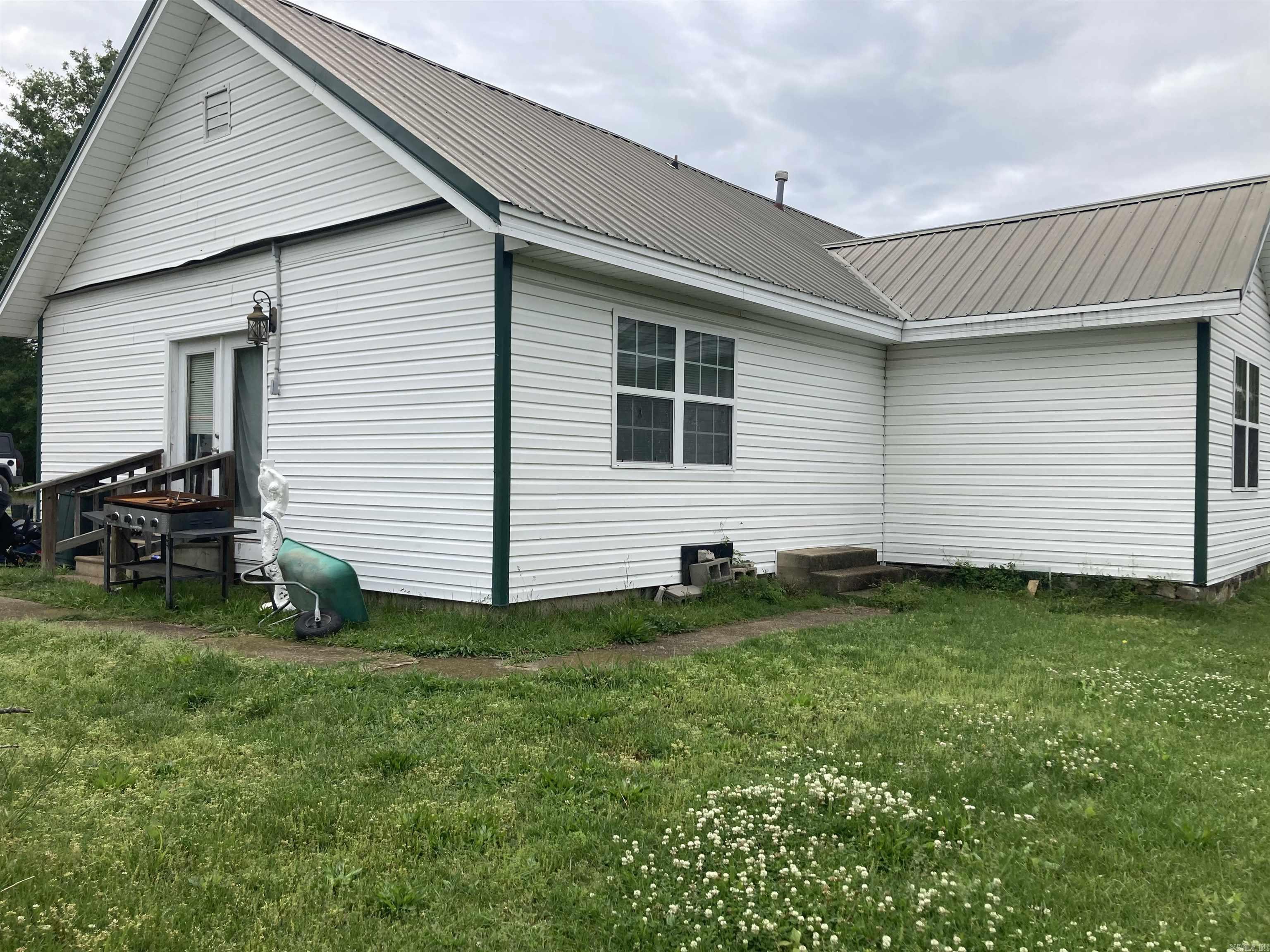 207  11th  Mena, AR