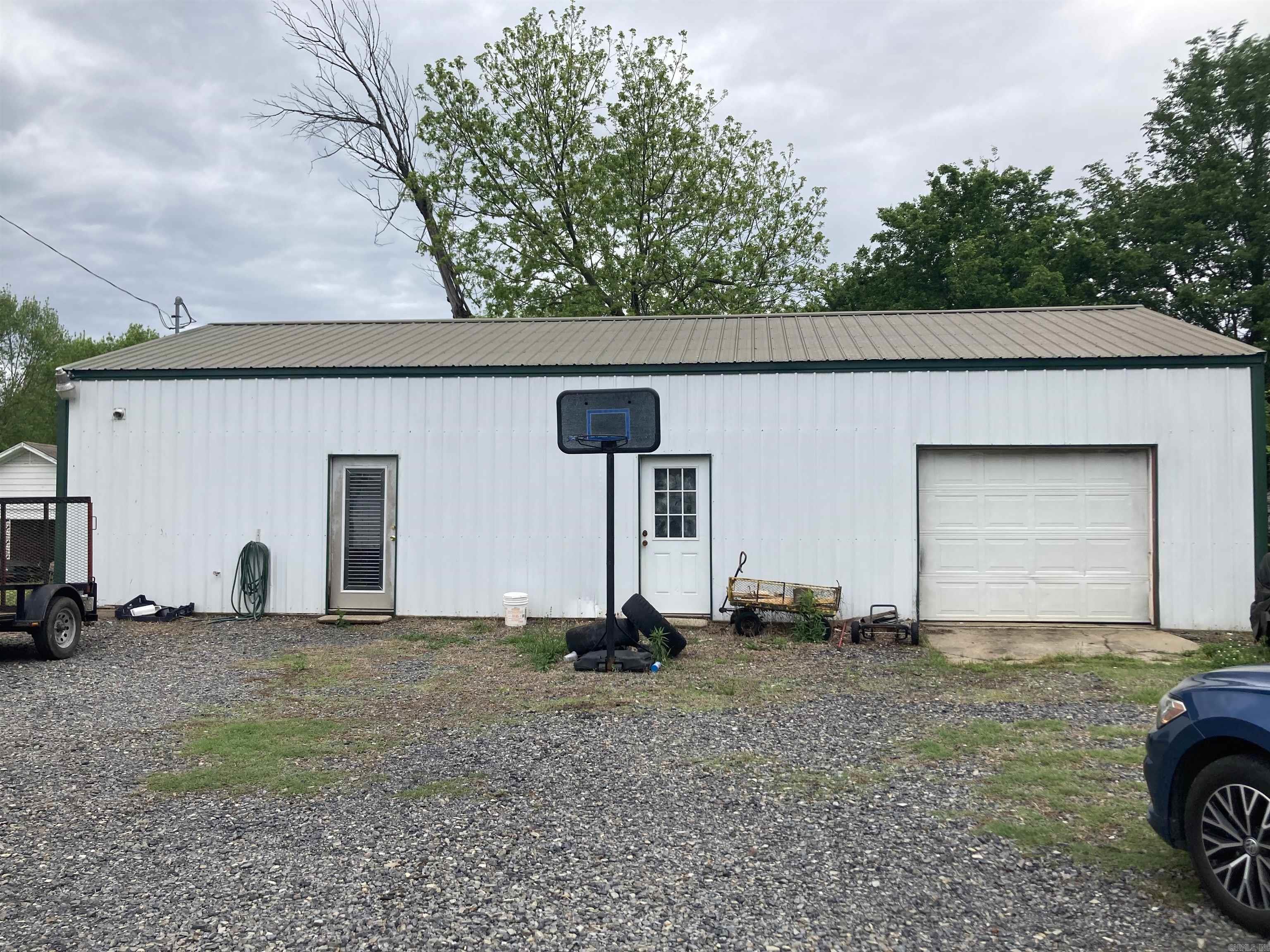 207  11th  Mena, AR