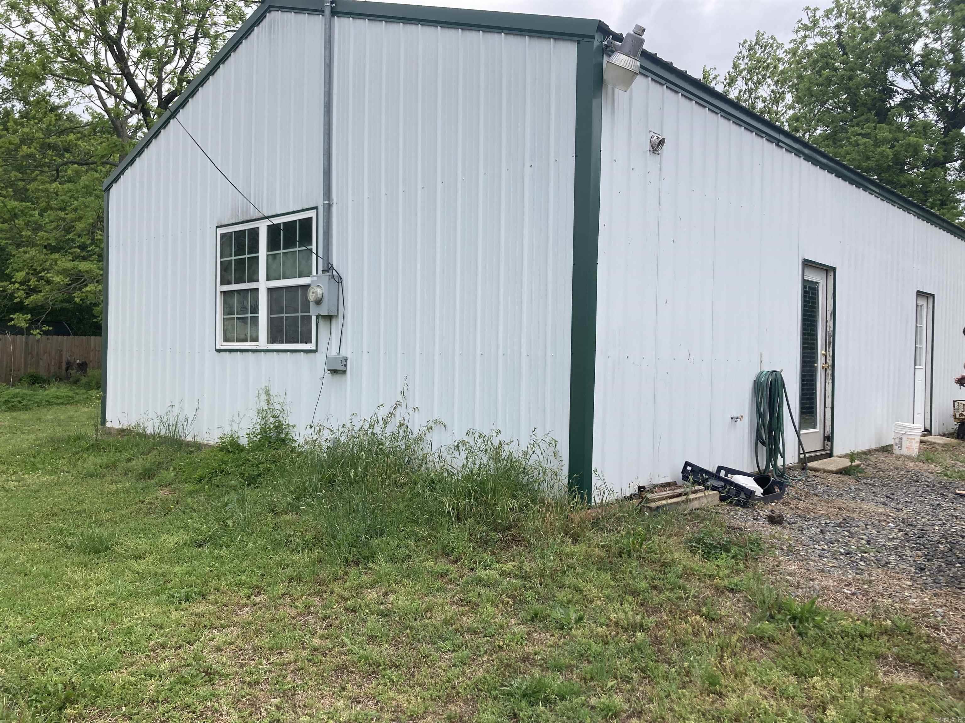207  11th  Mena, AR